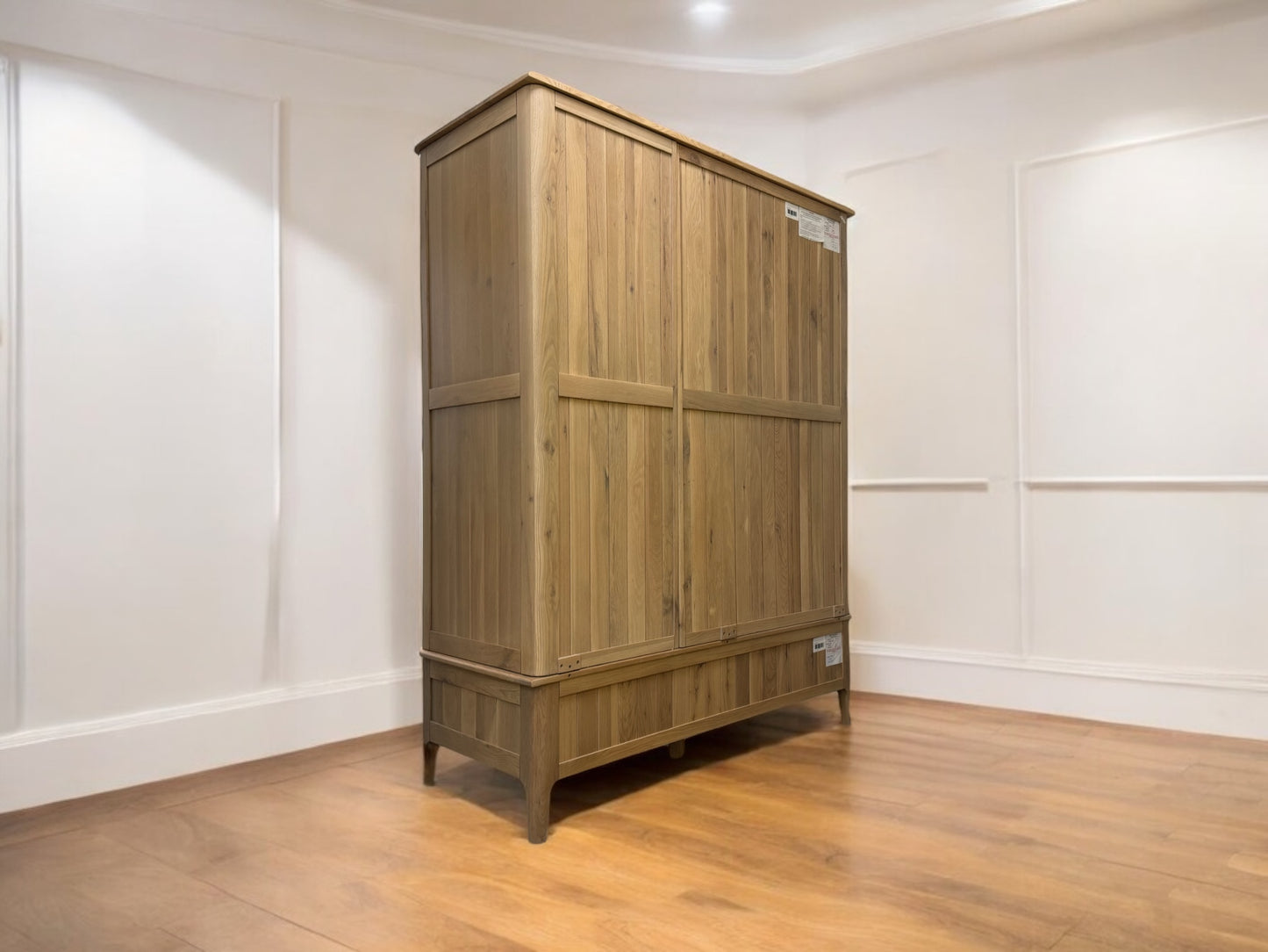 Oak Furnitureland Light Natural Solid Oak Triple Wardrobe Newton Range RRP £1549