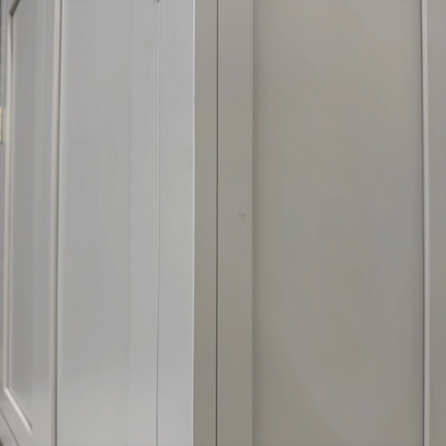 Oak Top & Solid Wood Frames 2 Door Hallway Cupboard, Chester Dove Grey Range RRP £999