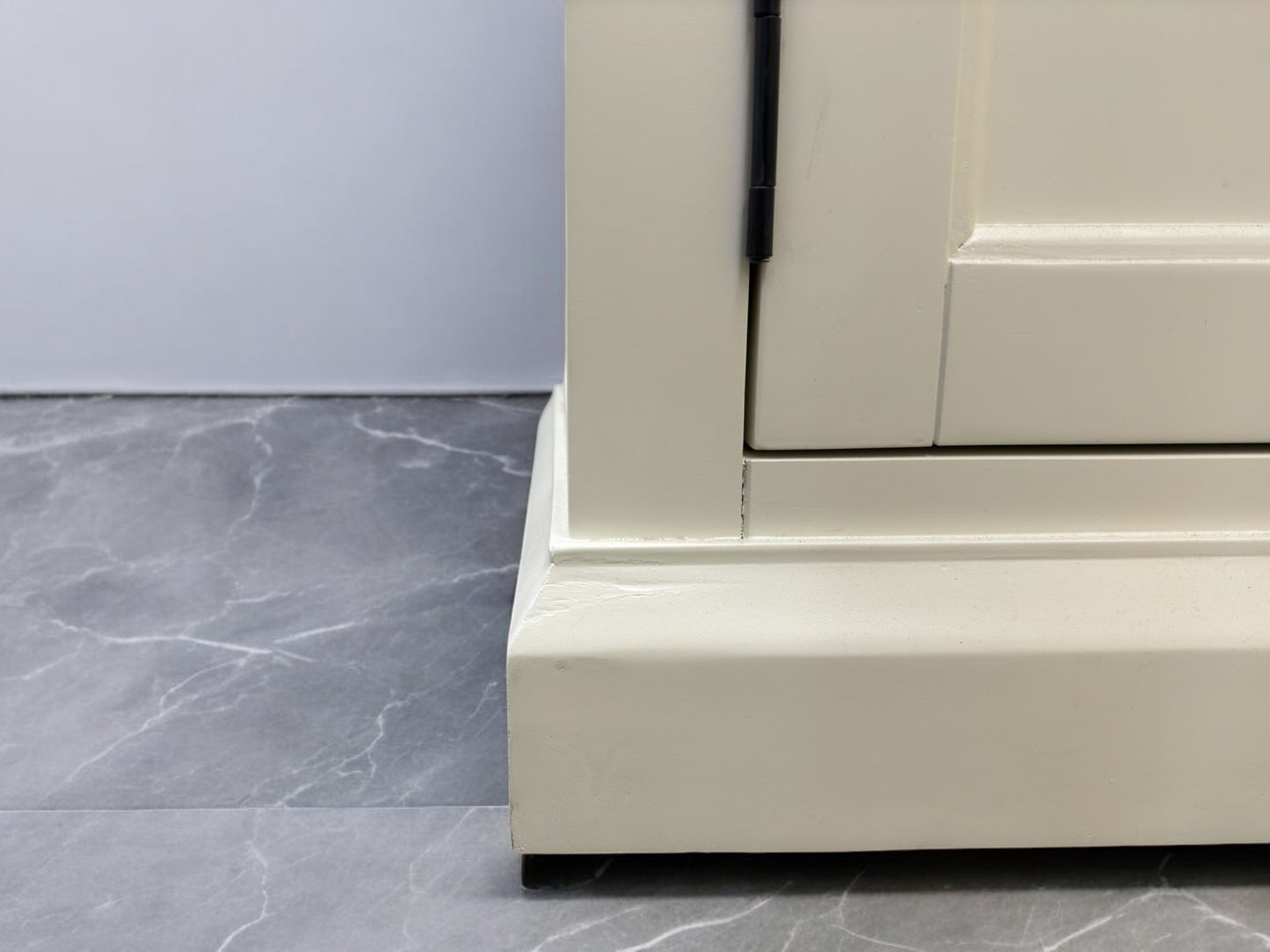 Cotswold Company Solid Wood & Warm White Painted Panels 2 Door Sideboard RRP £499