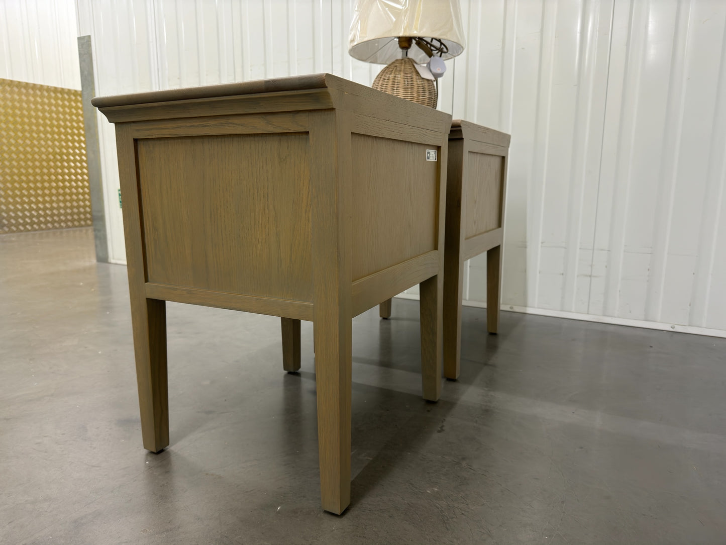 Cotswold Company Solid Smoked Oak 2 Drawer Bow Fronted Bedside Tables With Pull-out Tray RRP £598