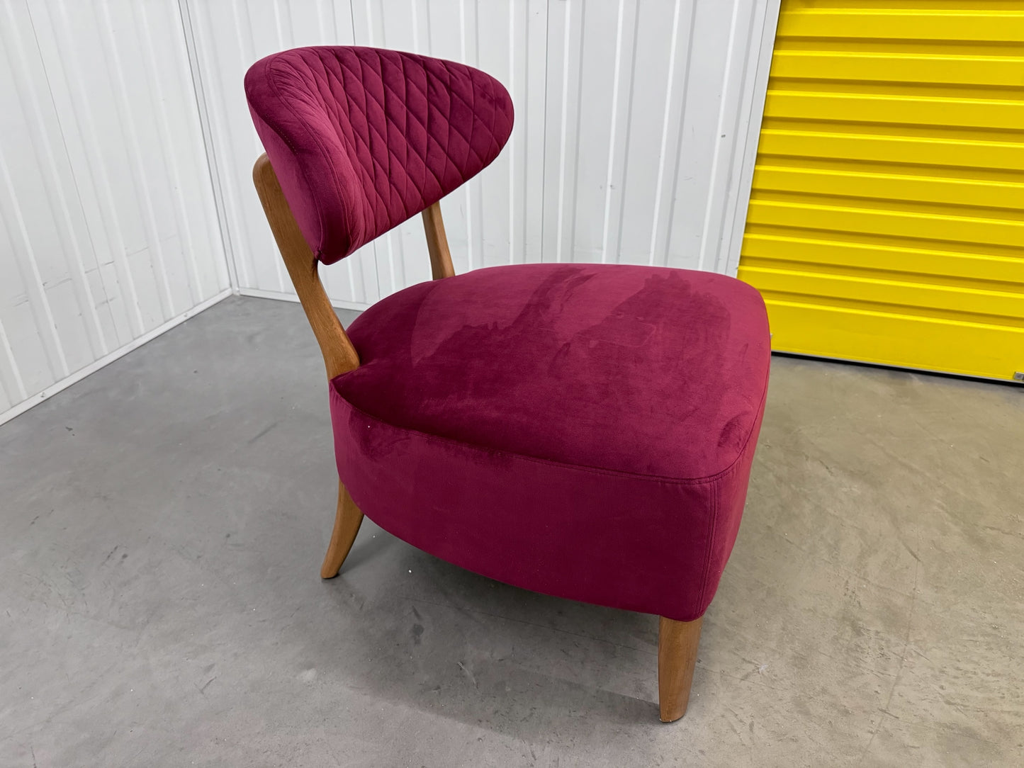 Crimson Velvet Fabric Casual Chair With Solid Oak Frame RRP £589