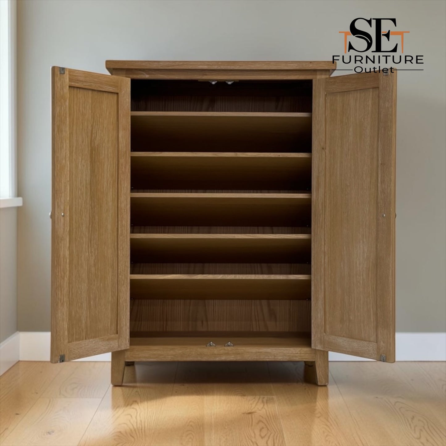 Whitewashed Finish Solid Oak & Oak Veneer Large Shoe Cupboard, Inglesham Range RRP £650