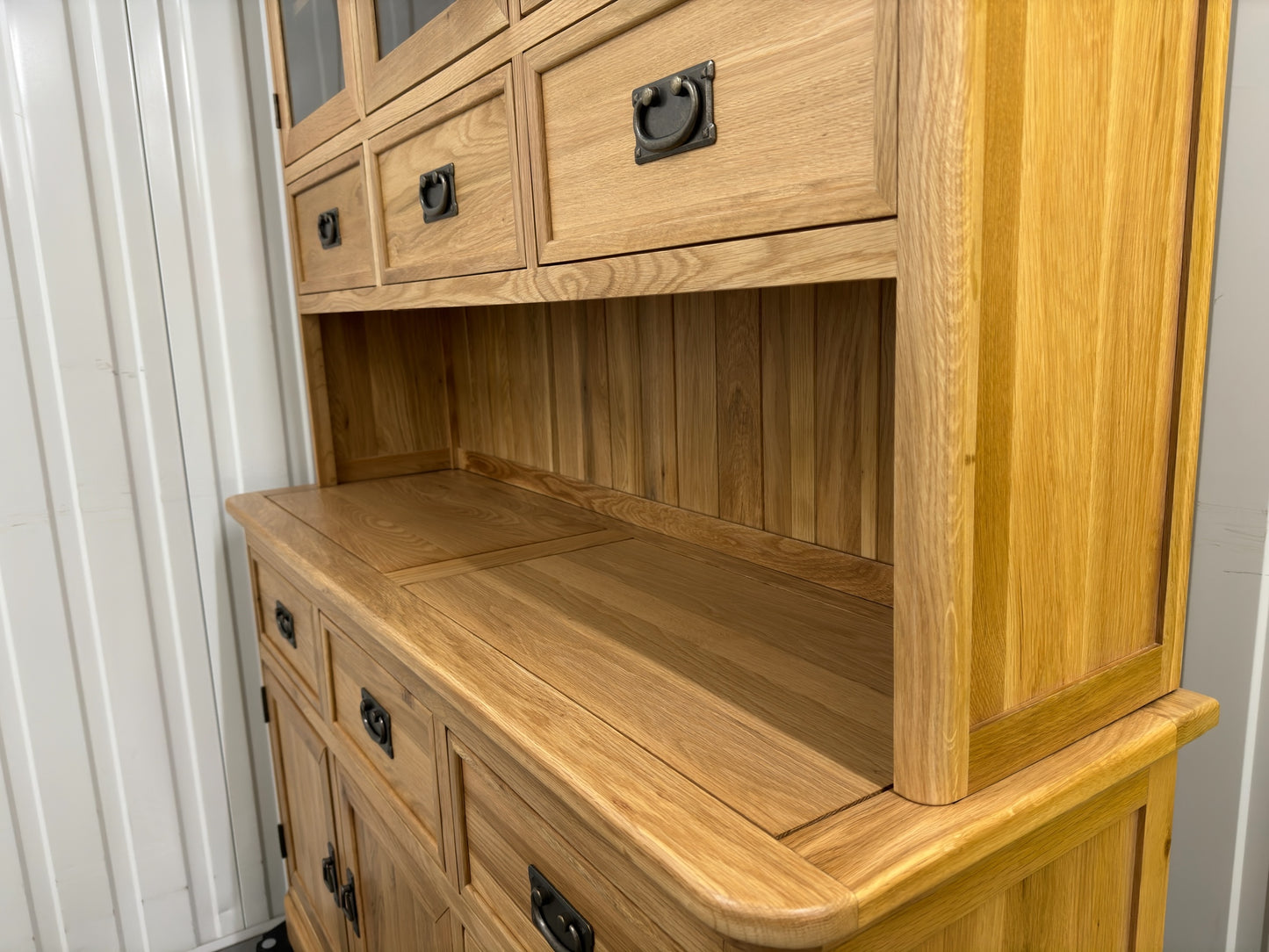 Solid Oak Large Dresser,Traditionally Crafted with solid oak with no veneer, MDF or chipboard used. RRP £1199