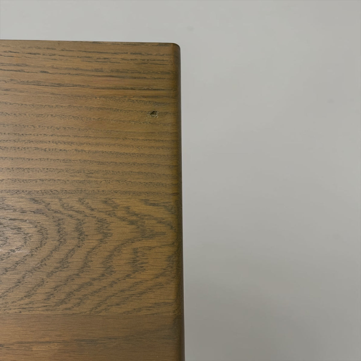 Solid Oak & Oak Veneer 5 Drawer Chest, Winchcombe Smoked Oak Range RRP £899