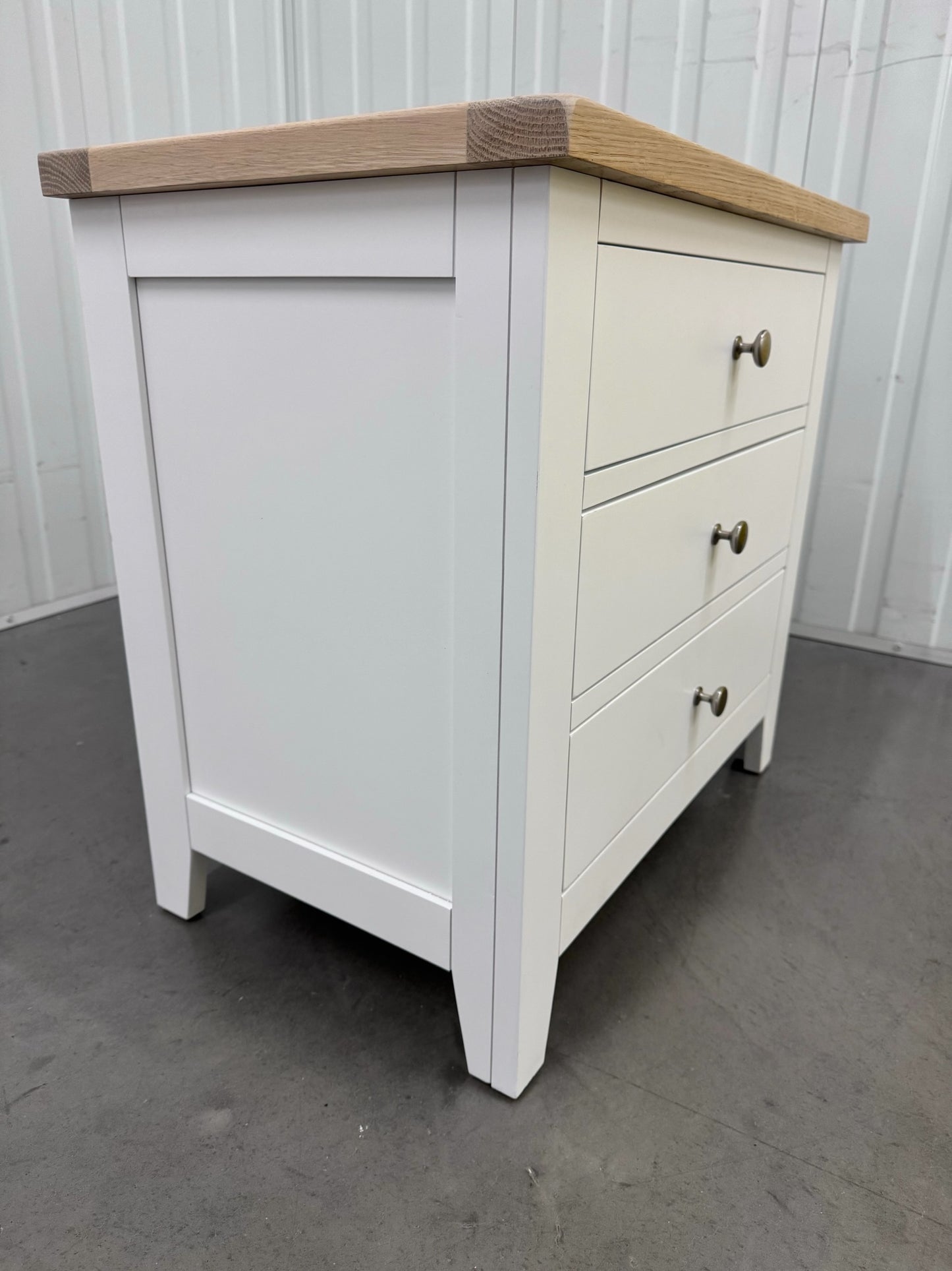 Cotswold Company Oak & Warm White Painted 3 Drawer Jumbo Bedside Table RRP £299