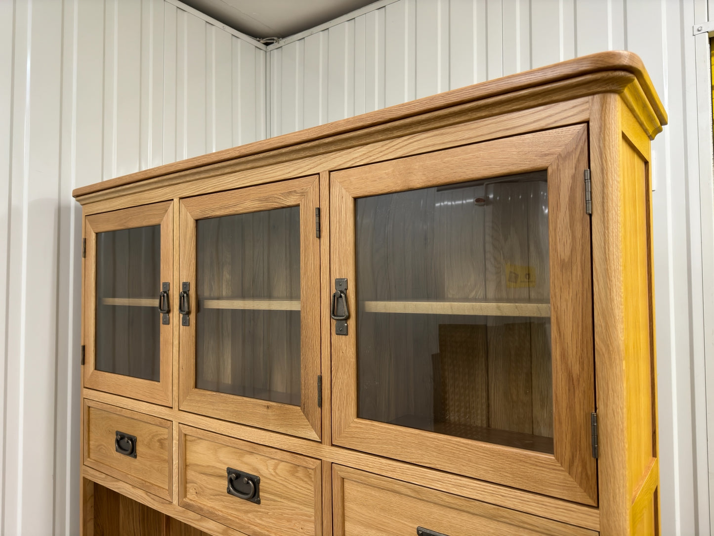 Solid Oak Large Dresser,Traditionally Crafted with solid oak with no veneer, MDF or chipboard used. RRP £1199