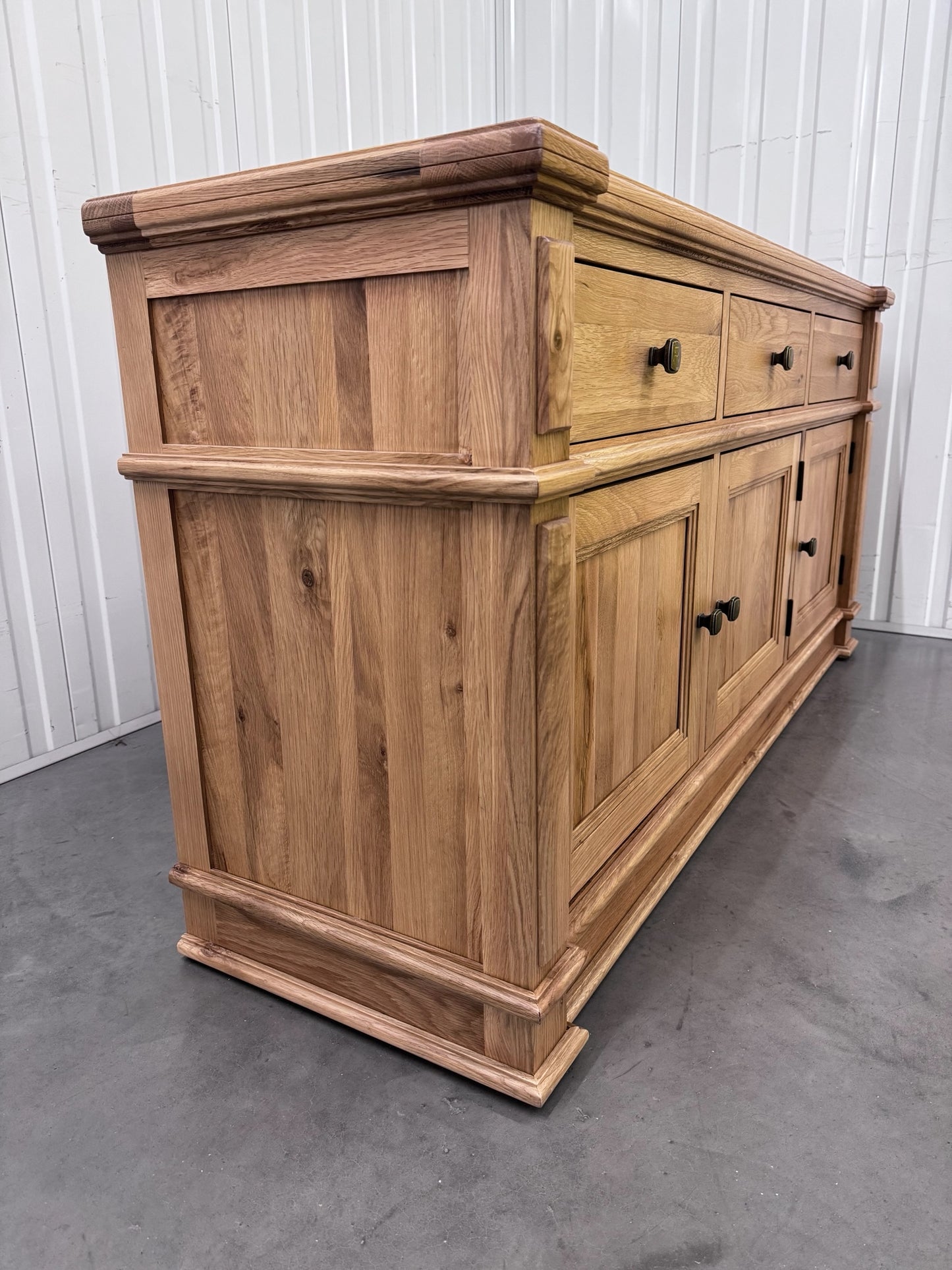 Solid Oak Extra Large Sideboard RRP £879 (No Veneer, MDF Or Chipboard Used)