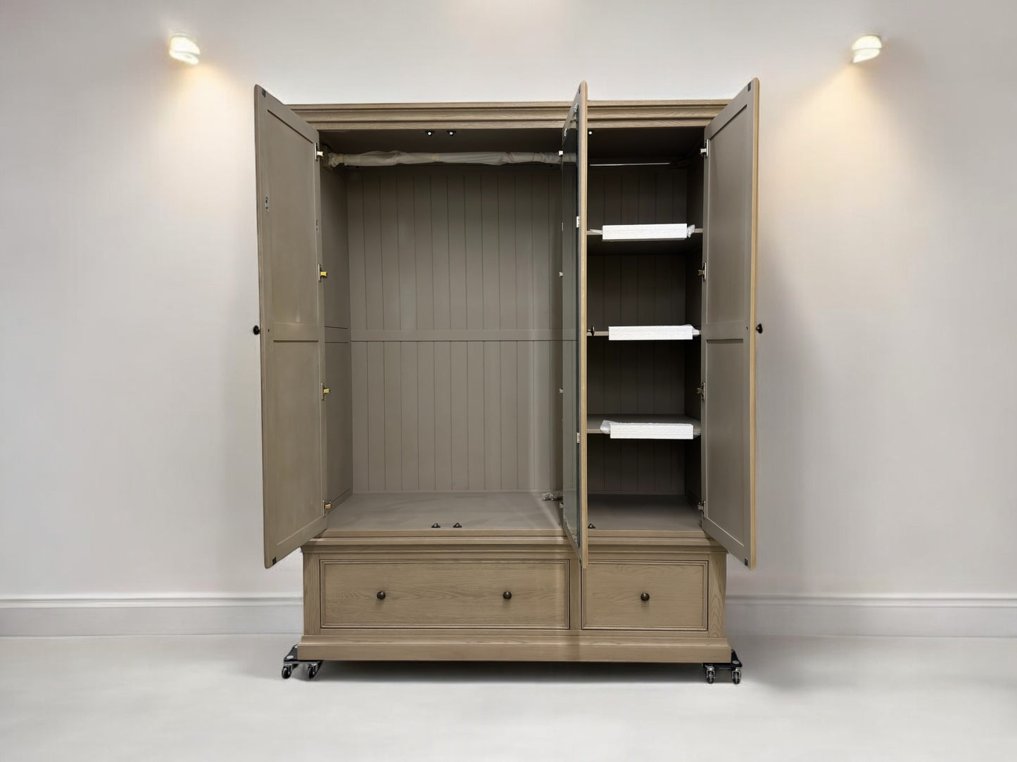 Oak Furnitureland Weathered Oak Triple Wardrobe with Tie Rack & Glass Mirror, Burleigh Range RRP £1649