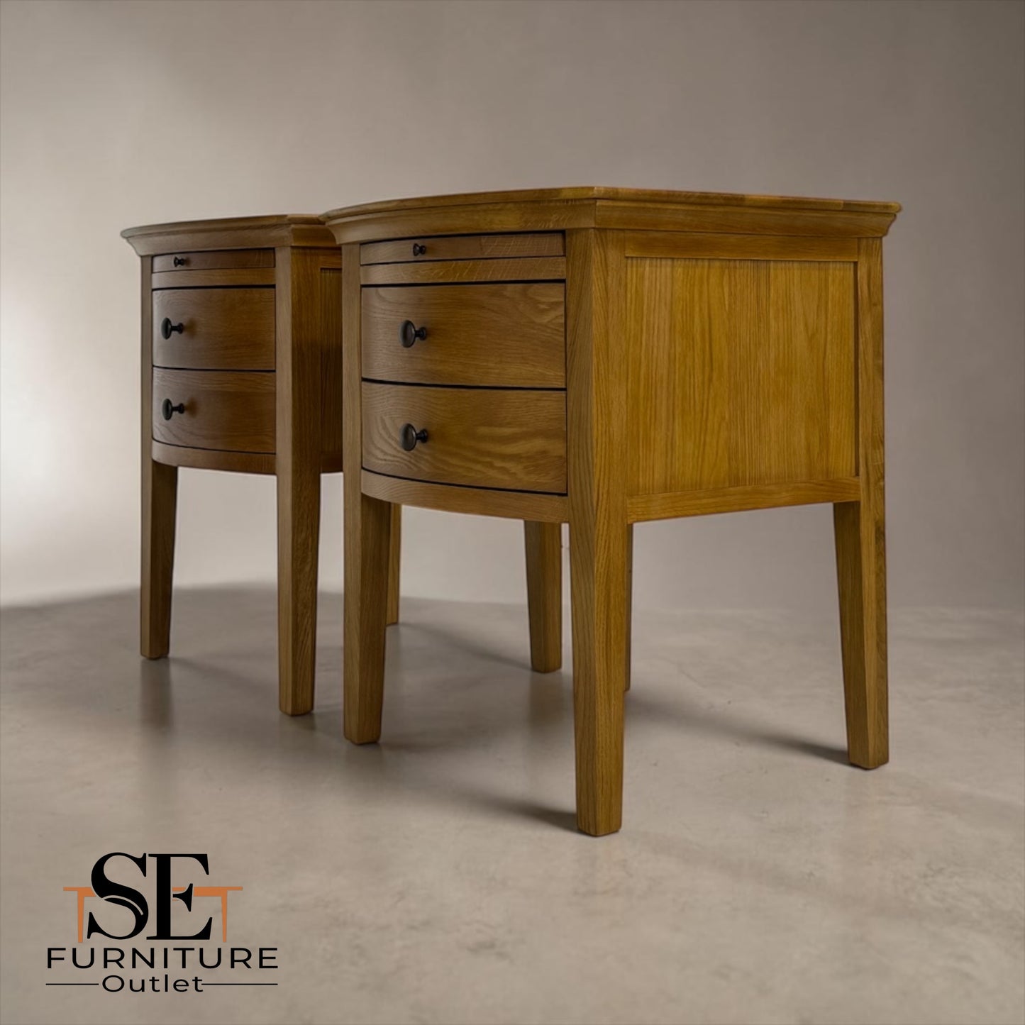 Set of 2 Solid Oak & Quality Oak Veneer Bedside Tables from the Winchcombe Oiled Oak Range RRP £658