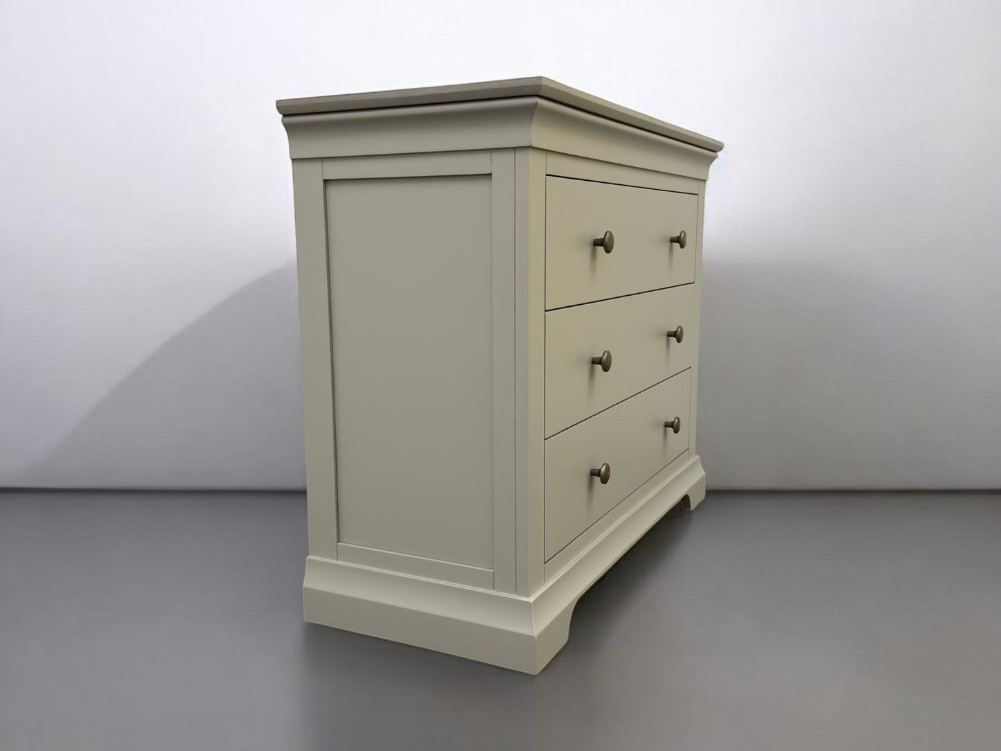 Cotswold Company Solid Wood Frame & Grey Painted Petited Chest RRP £399