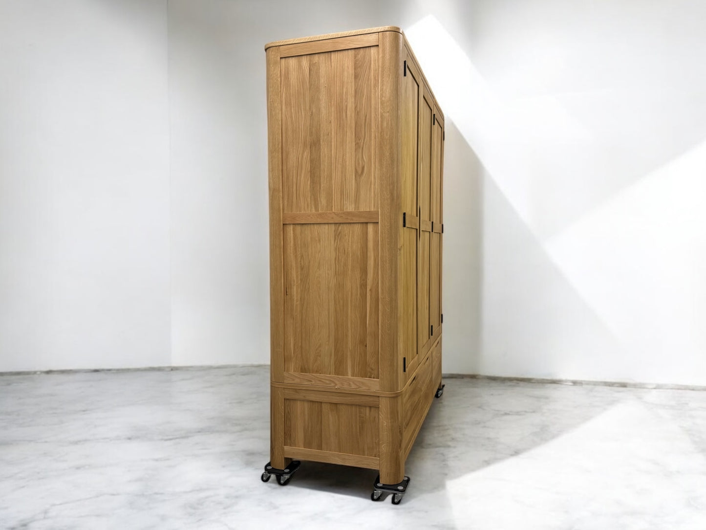 Oak Furnitureland Natural Solid Oak Triple Wardrobe Romsey Range RRP £1449