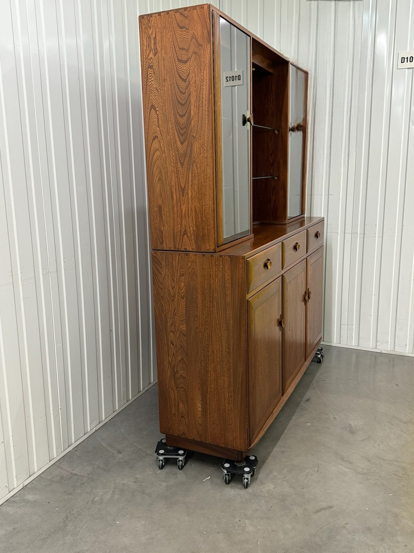 Ercol Solid Ash Wood Windsor Display Top & Sideboard with Lights