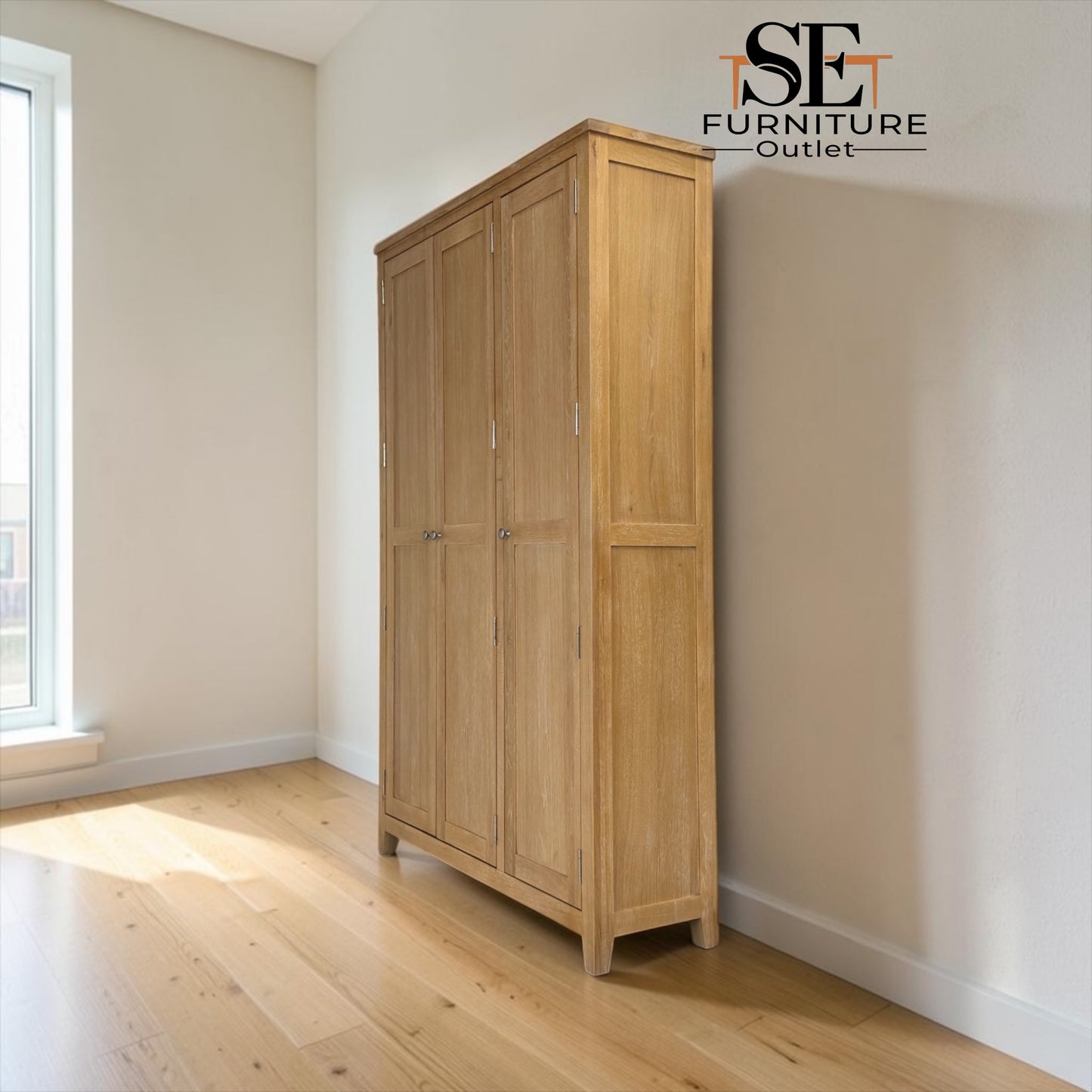 Solid Oak & High-Quality Oak Veneer Whitewashed Finish 3-Door Hallway Cupboard, Inglesham Range RRP £1600