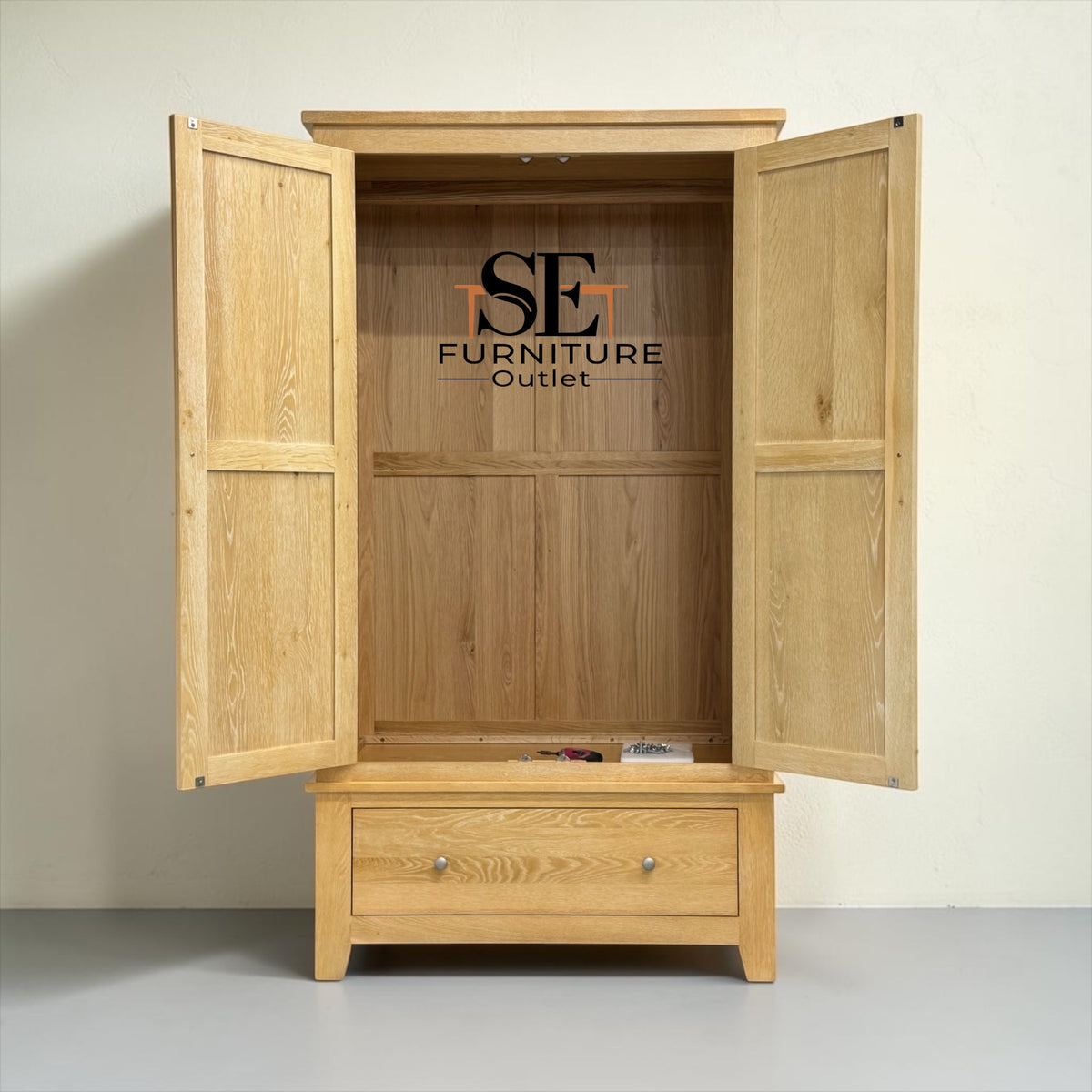 Whitewashed Finish Solid Oak & Oak Veneer Double Wardrobe, Inglesham Range, RRP £999