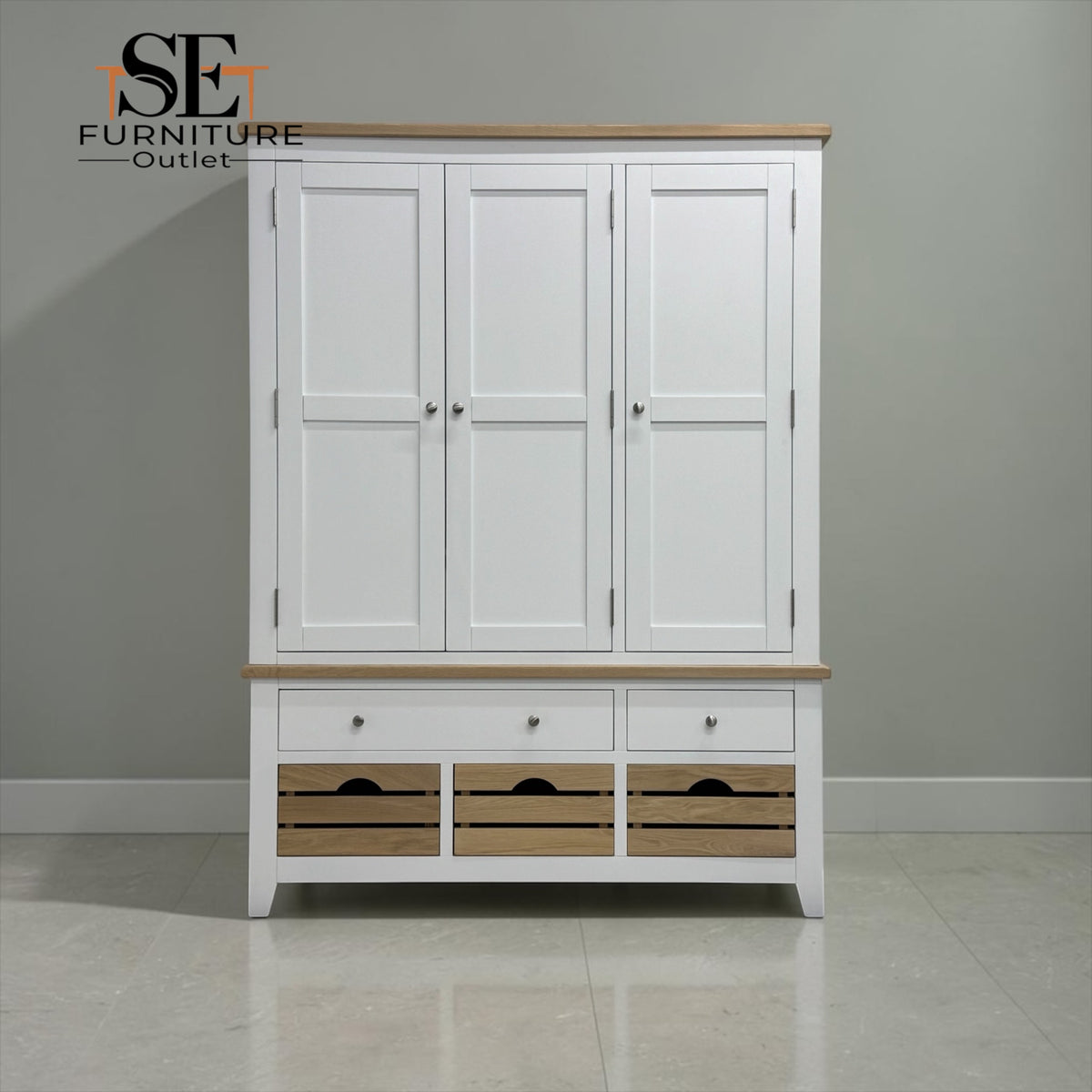 Solid Oak Top & Solid Wood Frames Triple Larder, Chester Pure White Range RRP £1999