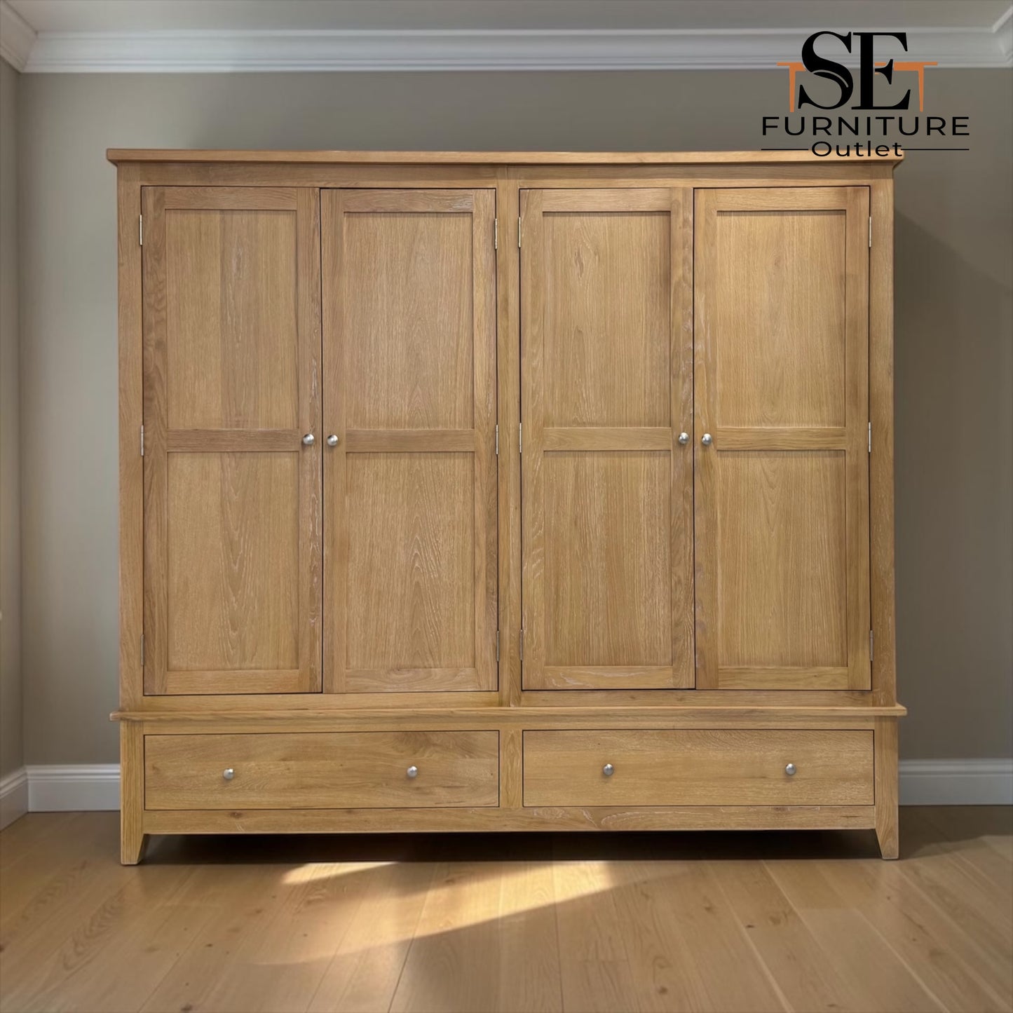 Whitewashed Finish Solid Oak & Quality Oak Veneer Quad Wardrobe, Inglesham Range, RRP £2200