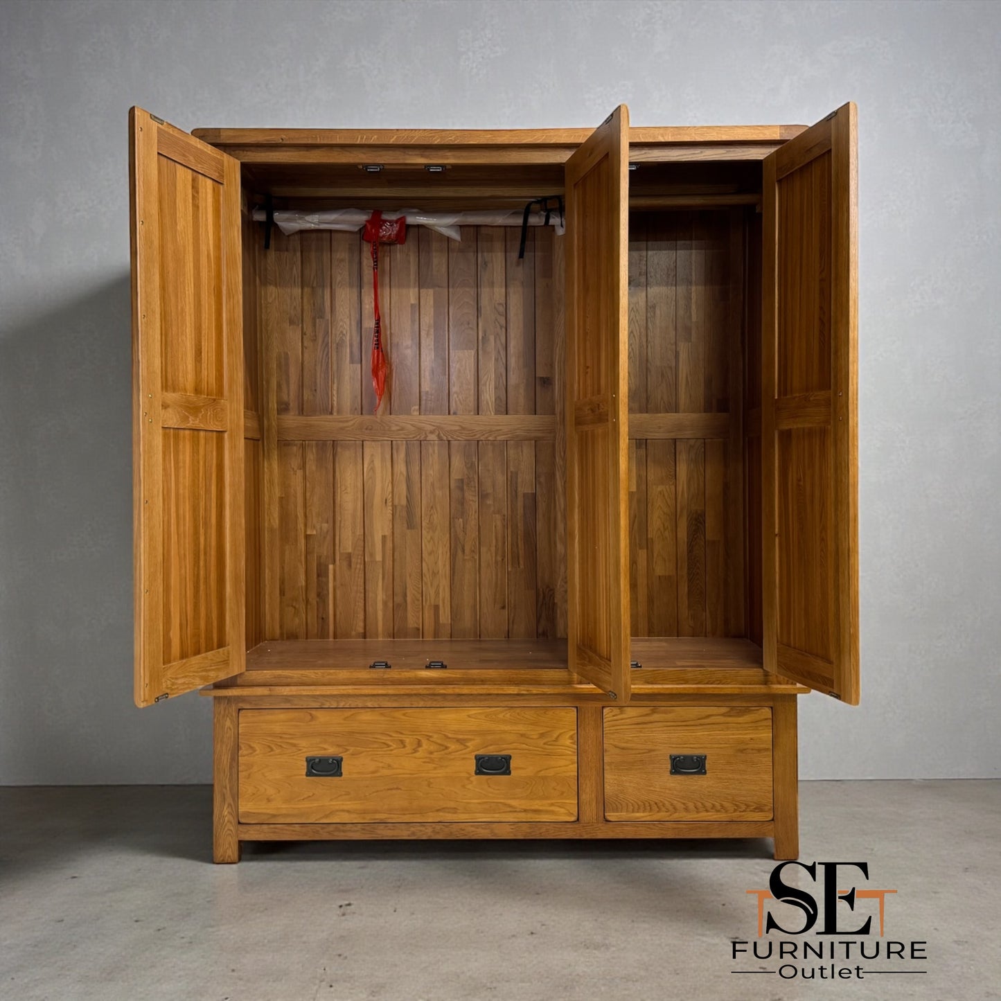 Solid Oak Triple Wardrobe Original Rustic Range From Oak Furnitureland RRP £1599