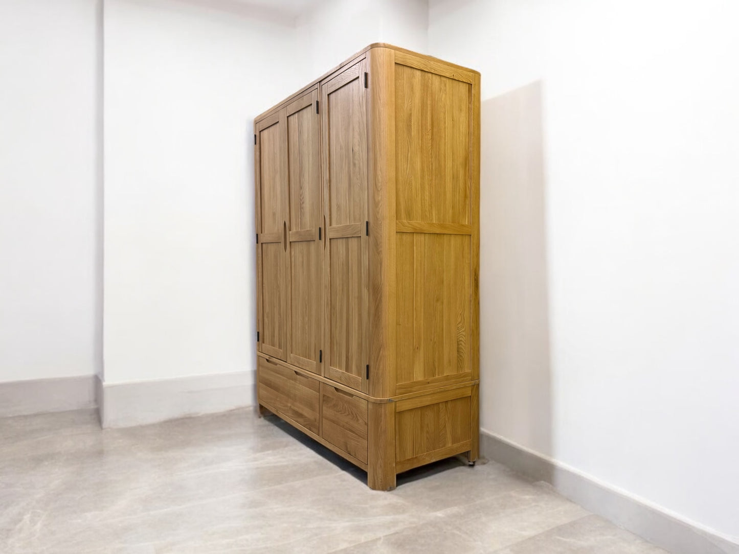 Oak Furnitureland Natural Solid Oak Triple Wardrobe Romsey Range RRP £1499