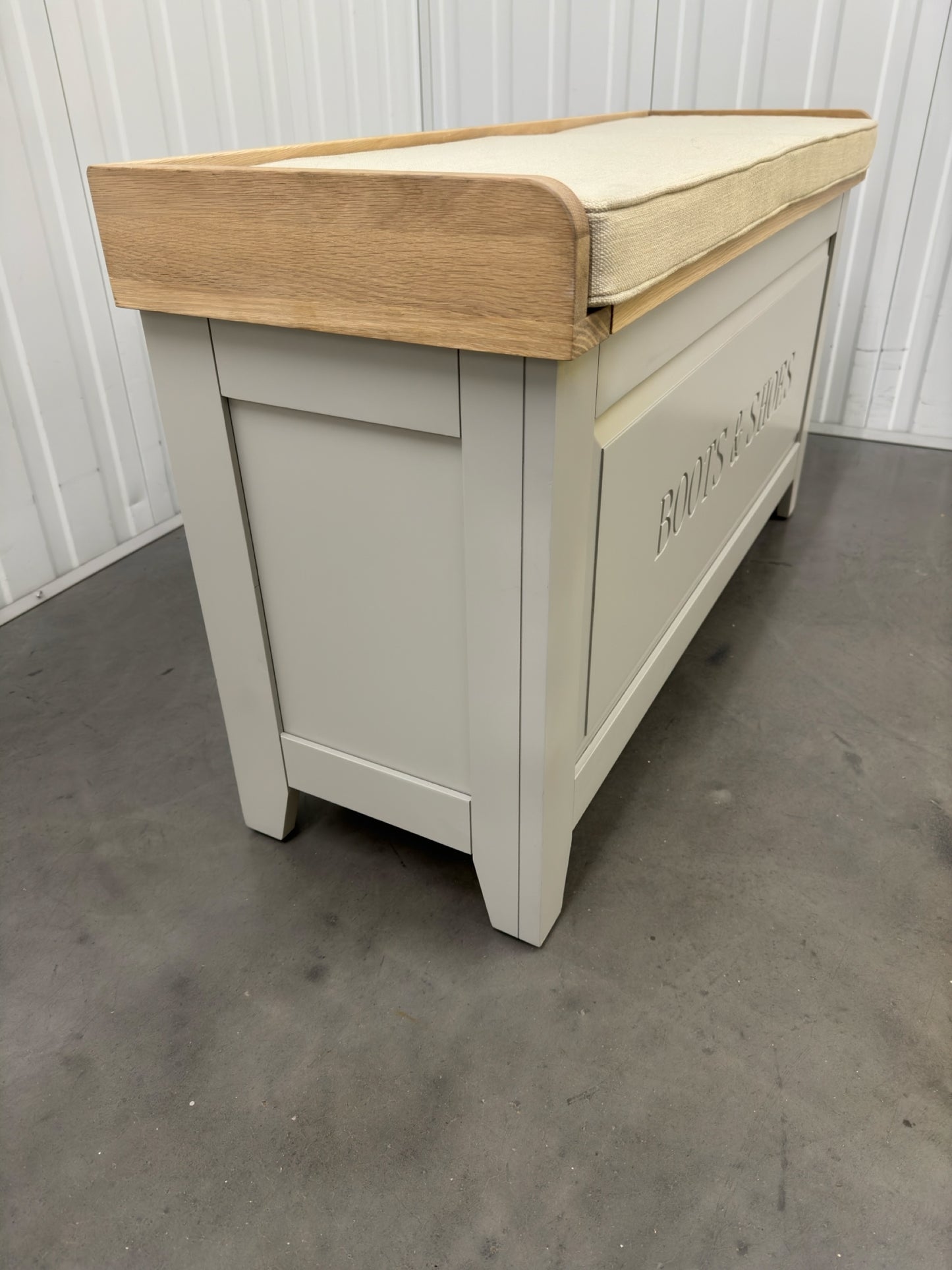 White Washed Oak Top & Grey Painted Shoe Storage & Bench with Cushion RRP £425