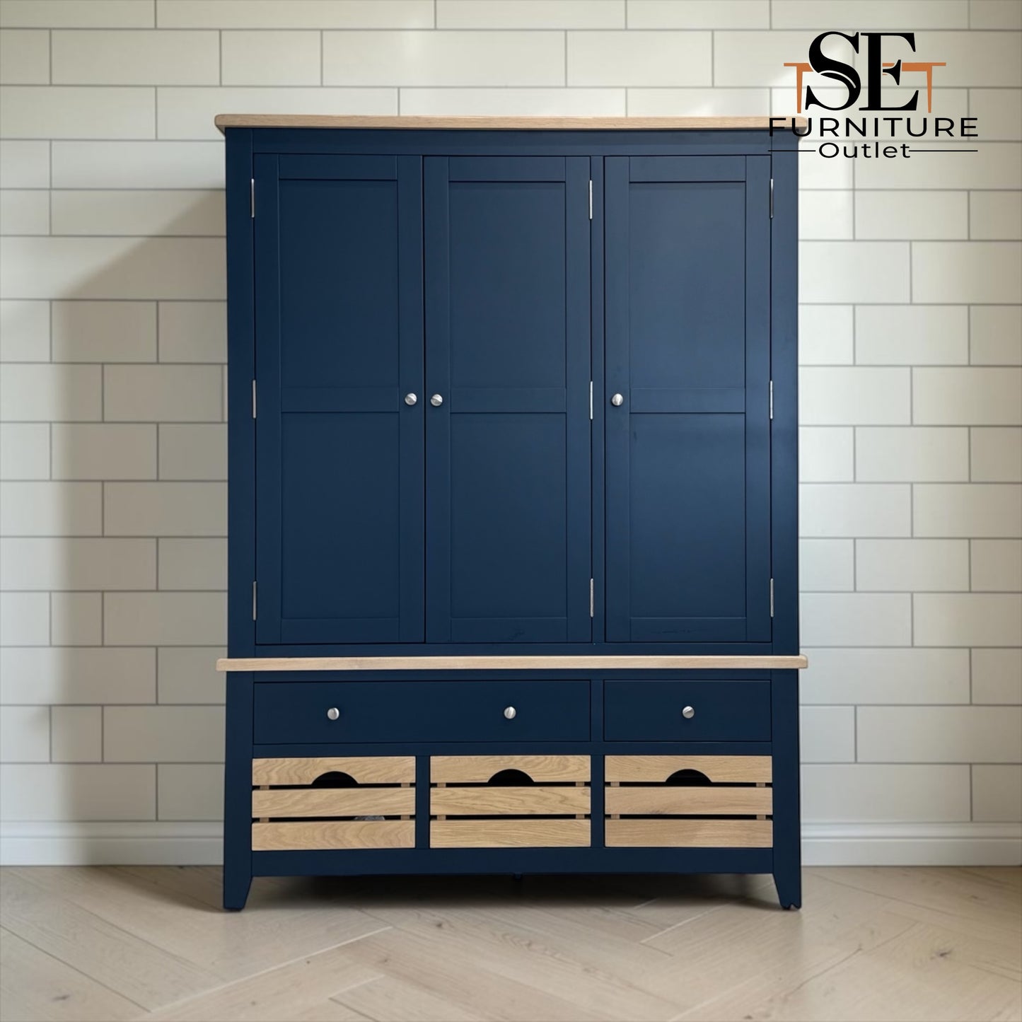 Solid Oak Top & Solid Wood Frames Triple Larder, Chester Midnight Blue Range RRP £1999