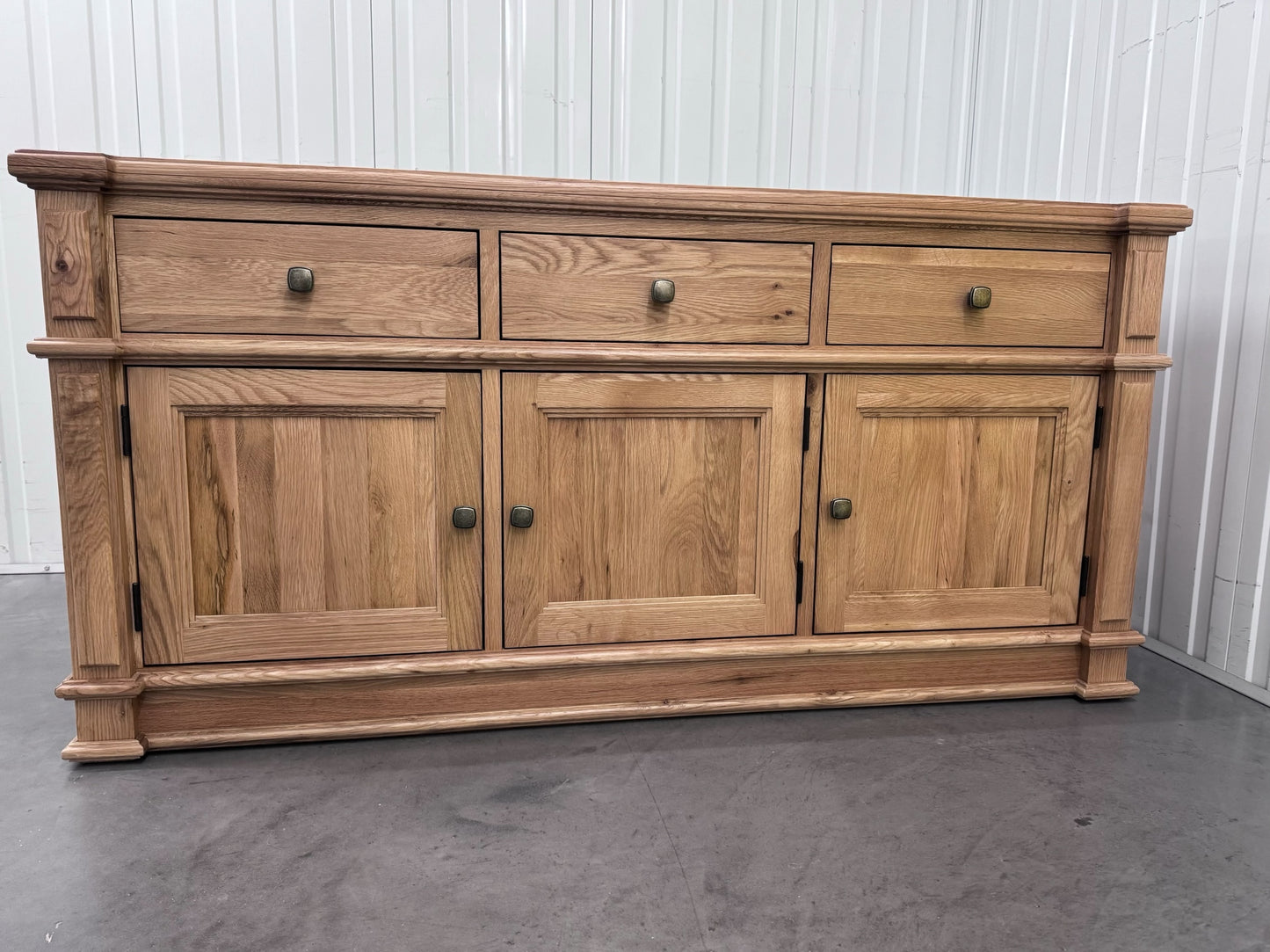 Solid Oak Extra Large Sideboard RRP £879 (No Veneer, MDF Or Chipboard Used)