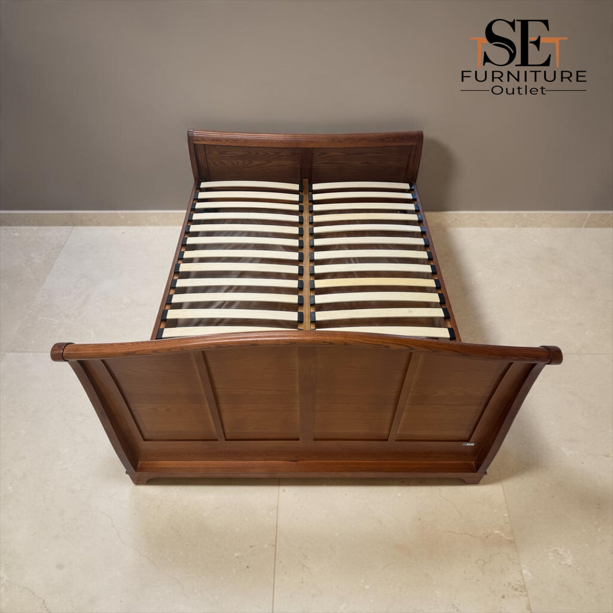Solid Oak & Oak Veneer 5ft King Size Sleigh Bed, Winchcombe Dark Oak Range RRP £1350