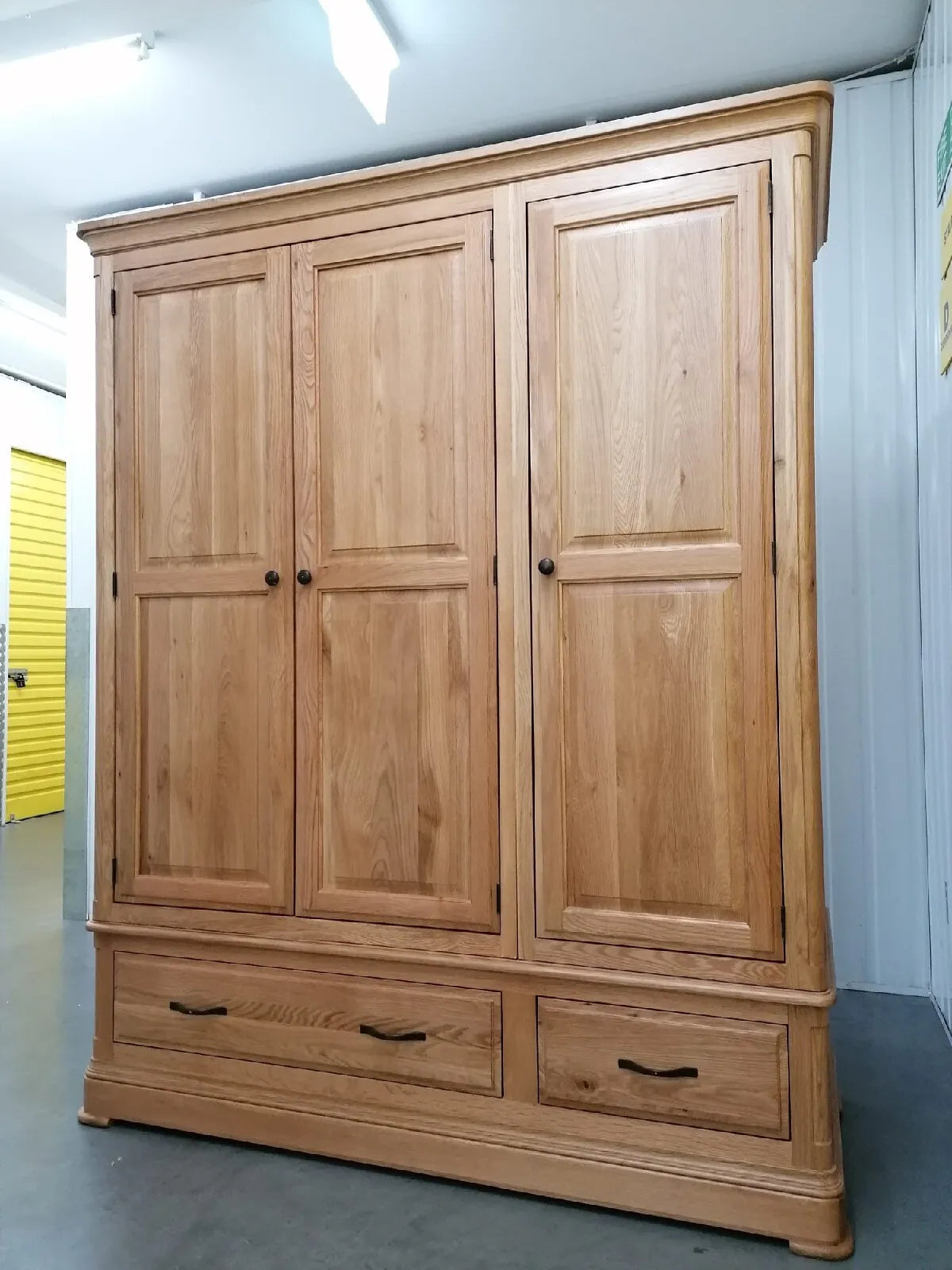 Oak Furnitureland Natural Solid Oak Triple Wardrobe Canterbury Range RRP £1499