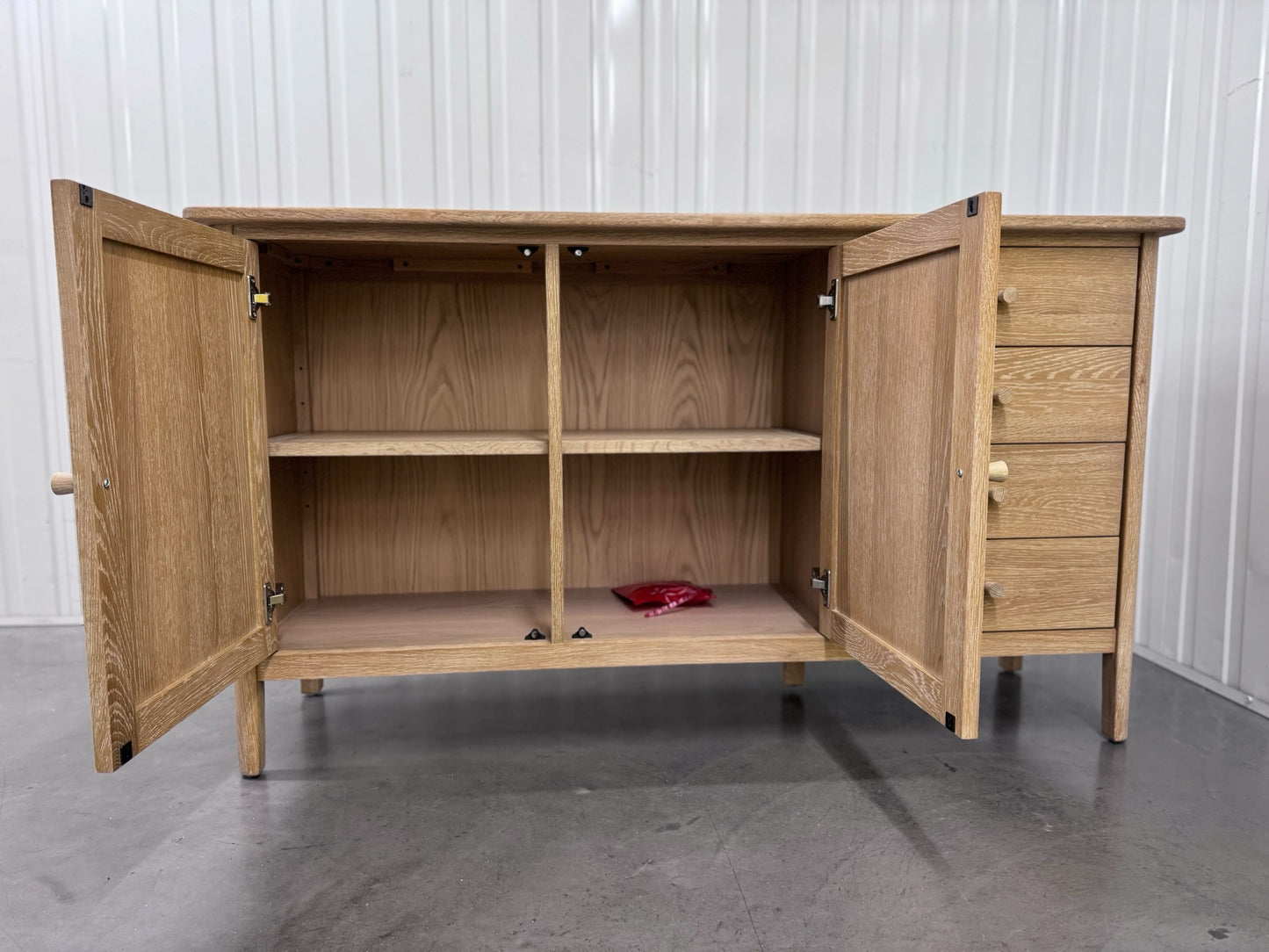 Solid White Waxed Oak Large Sideboard With 2 Door Cupboard & 4 Drawers RRP £750