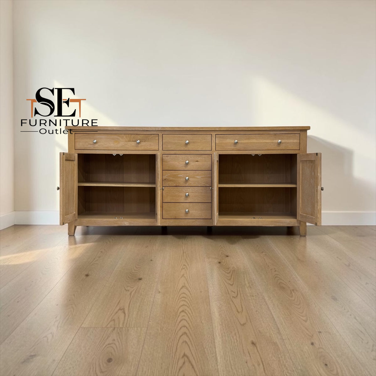 Whitewashed Finish Solid Oak & Oak Veneer Grand Sideboard, Inglesham Range RRP £1199