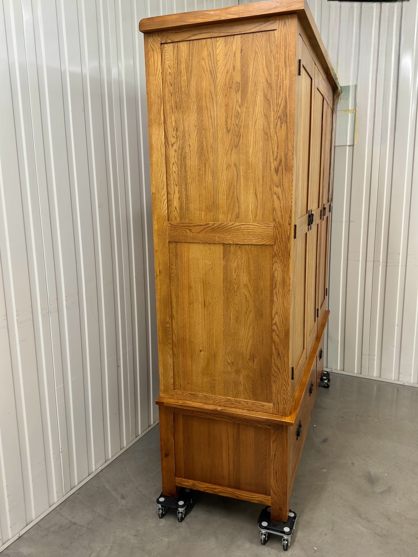 Oak Furnitureland Solid Oak Triple Wardrobe Original Rustic Range RRP £1349