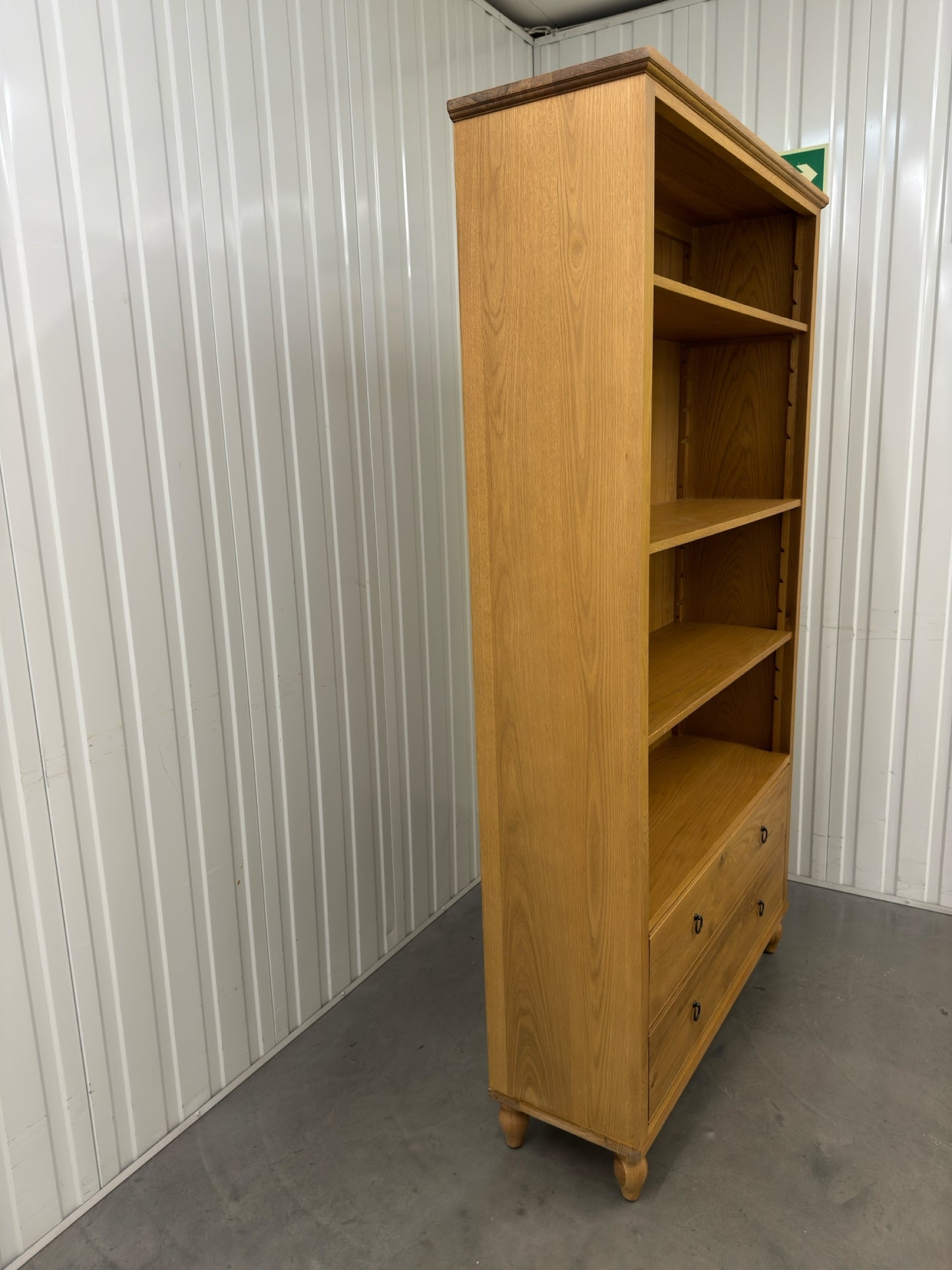 Cotswold Company Solid Oak Frame Large Bookcase with 3 Adjustable Shelves, Elkstone Melow Oak RRP £799