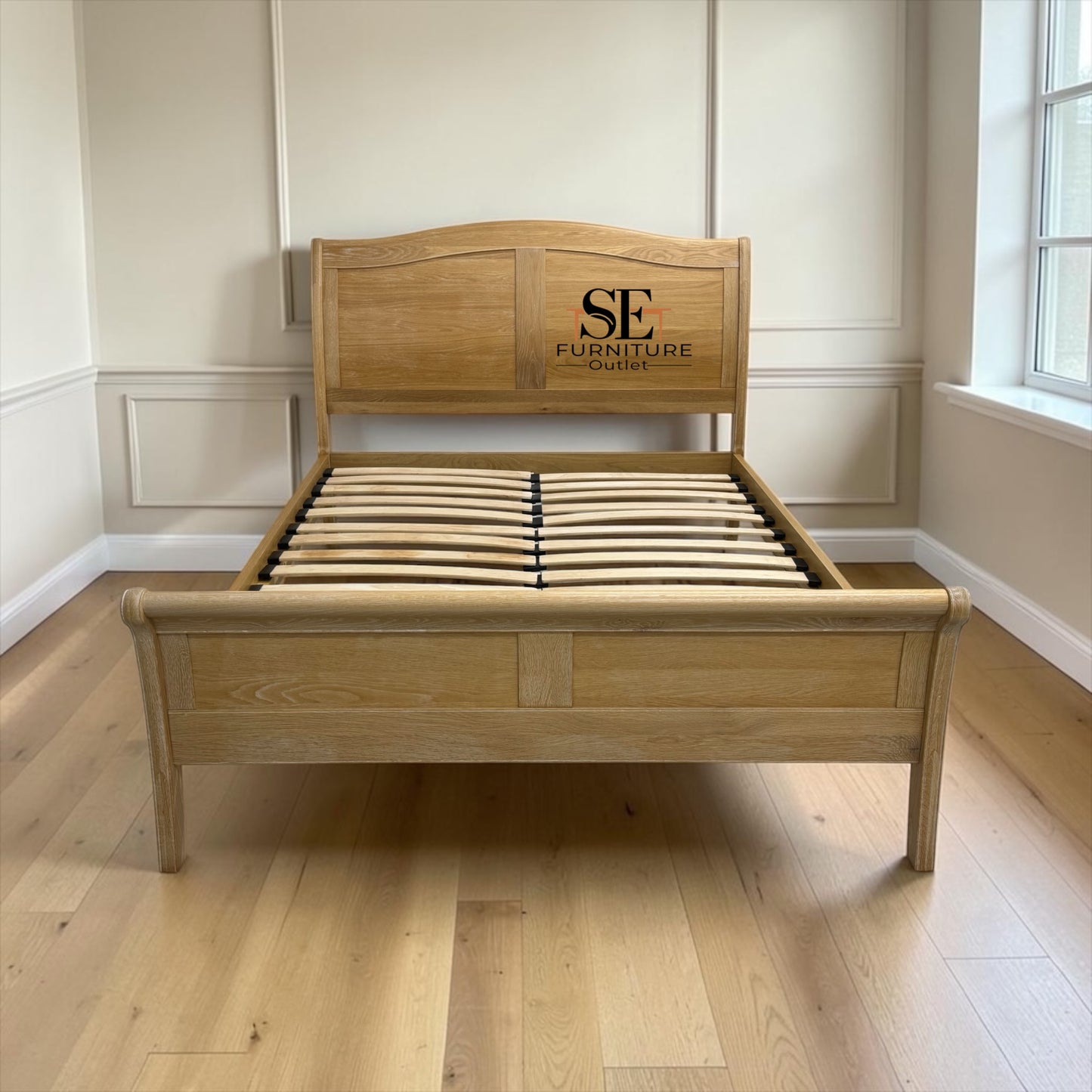 Whitewashed Finish Solid Oak & Oak Veneer King Size Sleigh Bed
