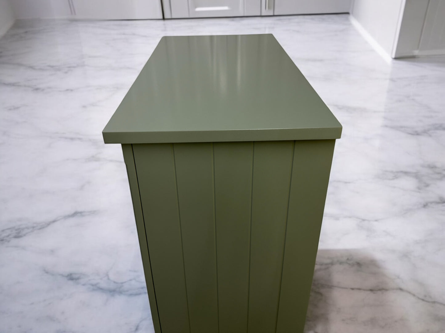 Solid Wood Modern Cuboard in Farmhouse Style, Olive Green RRP £995