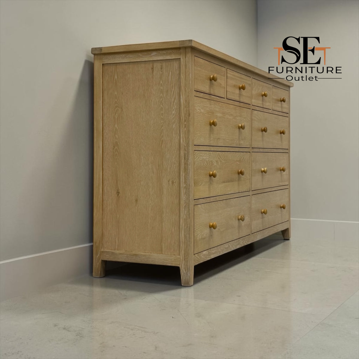 Whitewashed Finish Solid Oak & Oak Veneer 10-Drawer Chest, Inglesham Range, RRP £1250