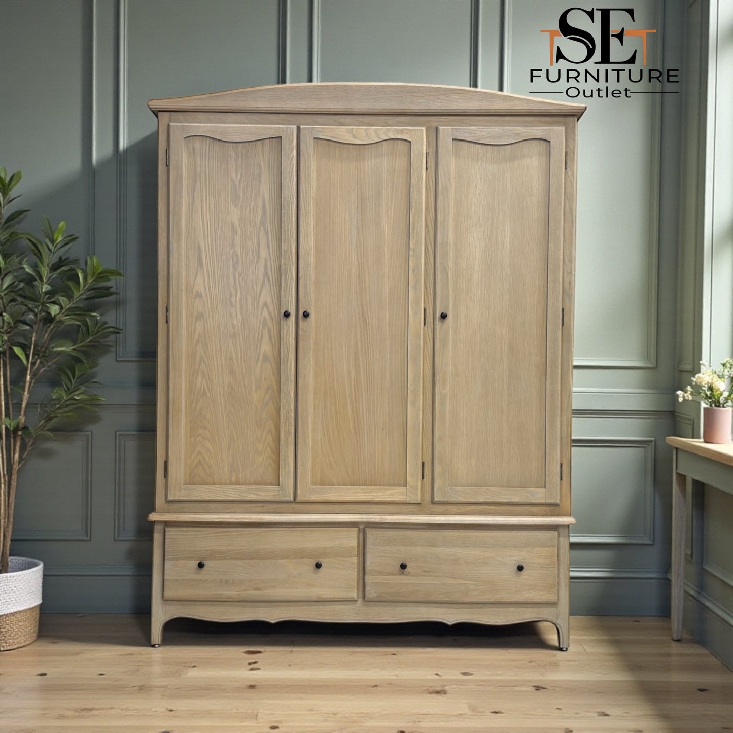 Solid Oak Triple Wardrobe with Limewash Finish, Camille Range RRP £1799