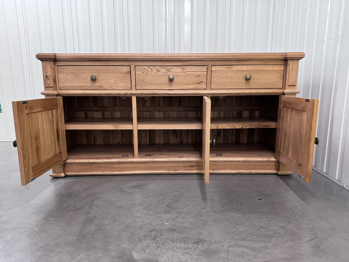 Solid Oak Extra Large Sideboard RRP £879 (No Veneer, MDF Or Chipboard Used)