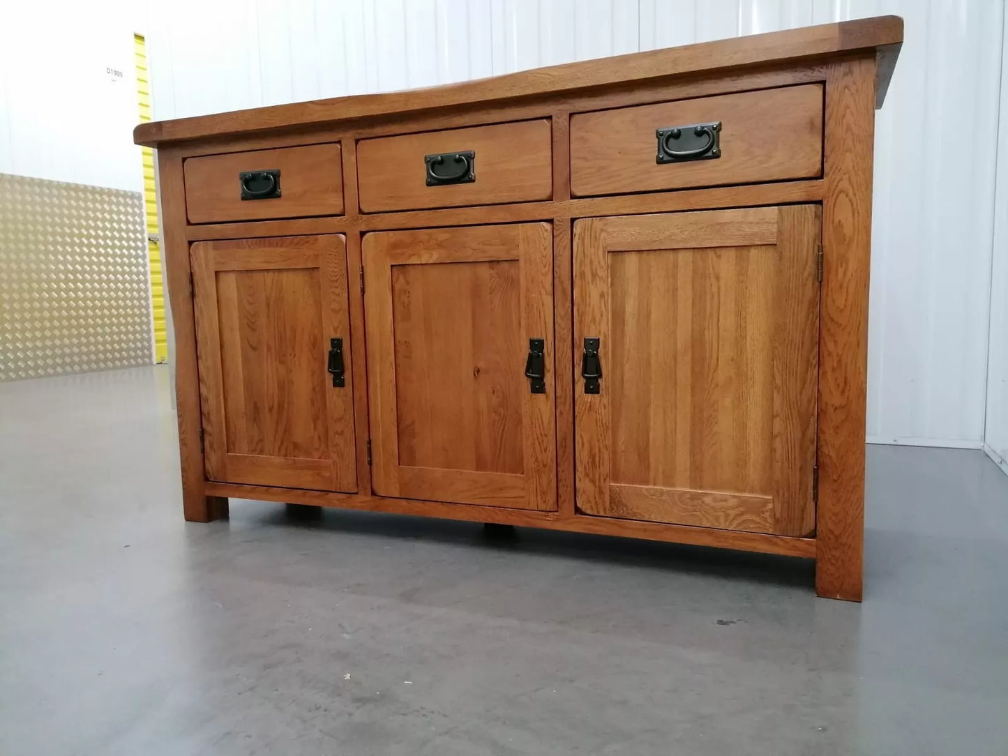 Oak Furnitureland Rustic Solid Oak Sideboard Original Rustic Range RRP £569