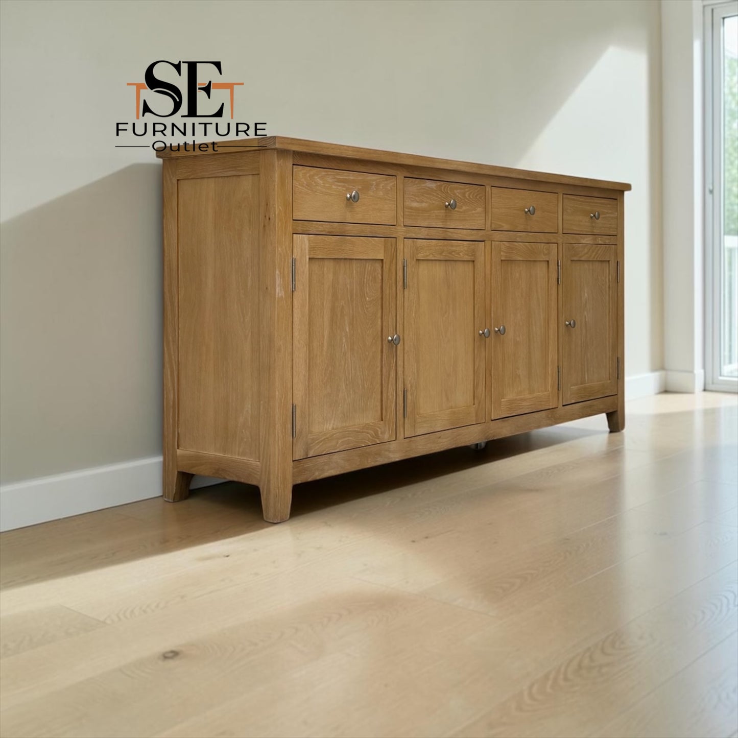 Whitewashed Finish Solid Oak & Oak Veneer Extra Large Sideboard, Inglesham Range RRP £999