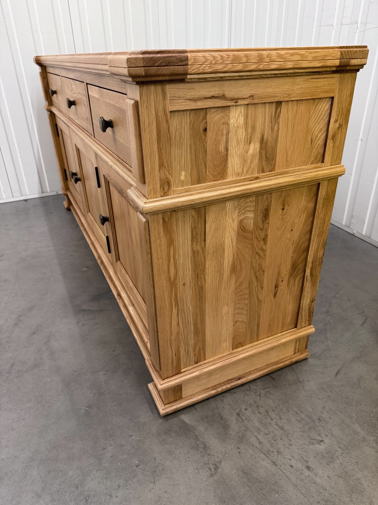 Solid Oak Extra Large Sideboard RRP £879 (No Veneer, MDF Or Chipboard Used)