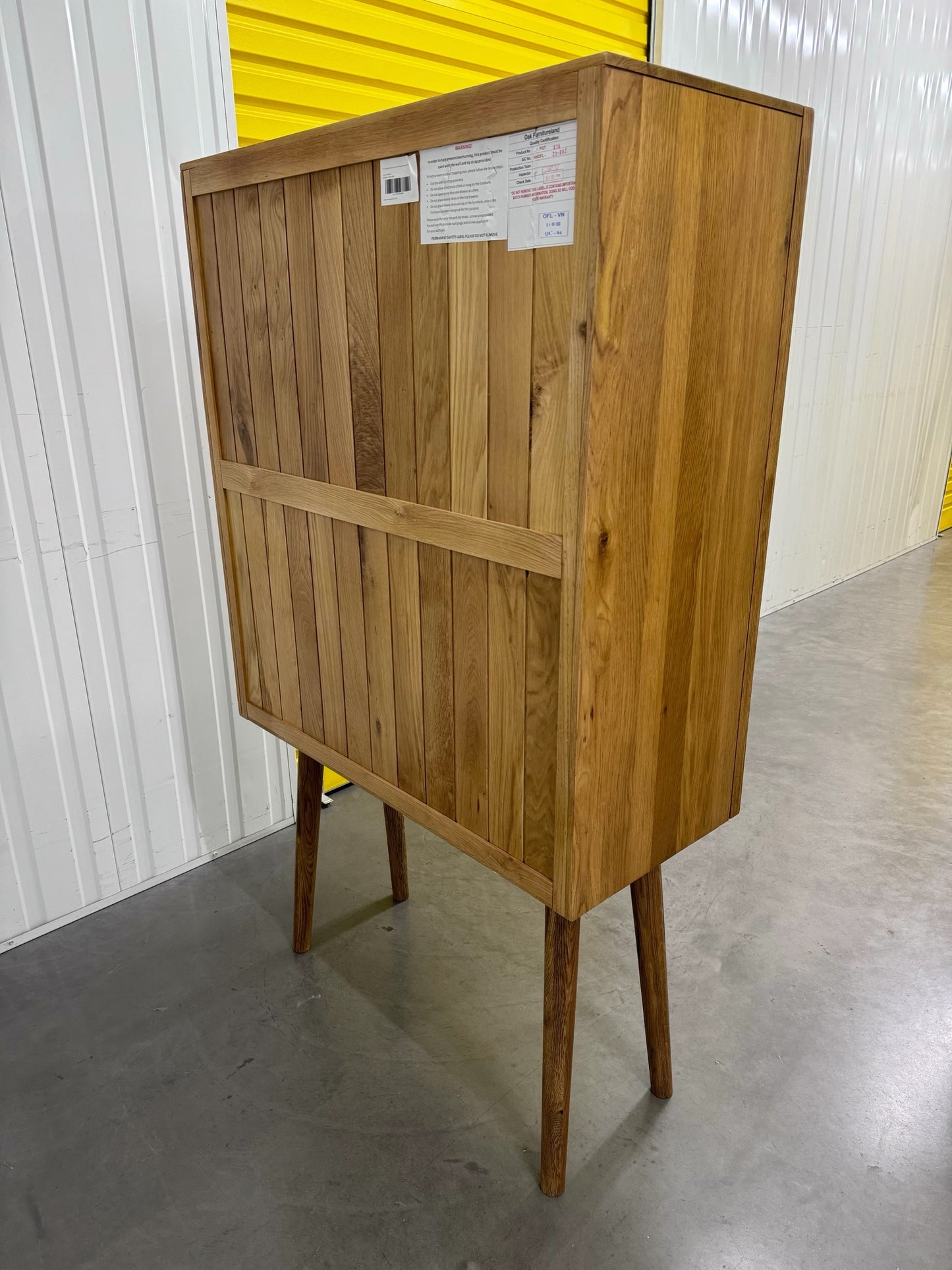 Oak Furnitureland Brushed & Glazed Oak Drinks Cabinet Parquet Range RRP £649