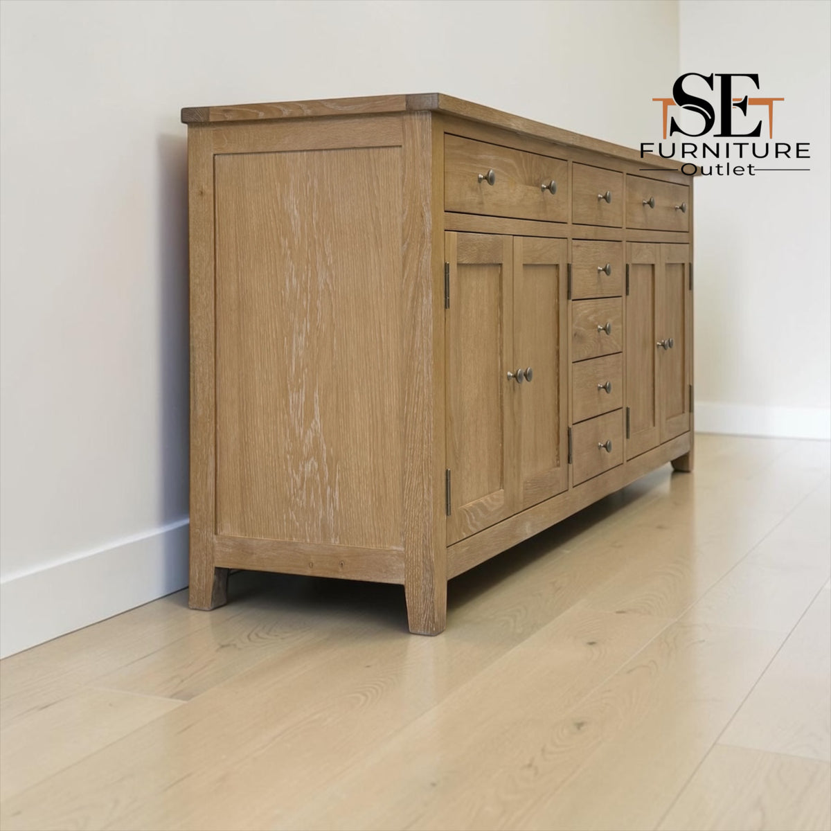 Whitewashed Finish Solid Oak & Oak Veneer Grand Sideboard, Inglesham Range RRP £1199