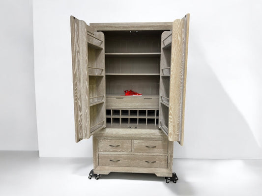 Oak Furnitureland Solid Oak With Grey Wash Kitchen Larder Willow Range RRP £1449