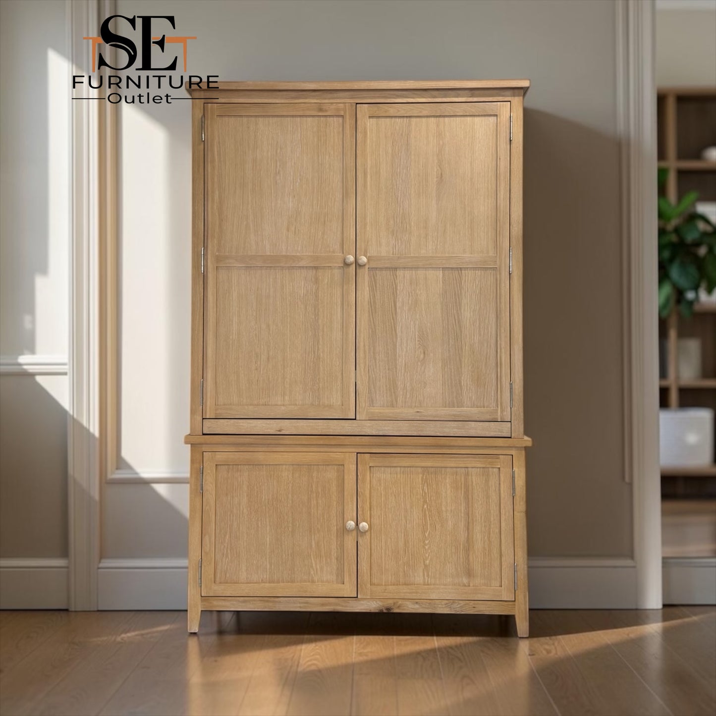 Whitewashed Finish Solid Oak & Oak Veneer Hideaway Home Office, Inglesham Range RRP £1999