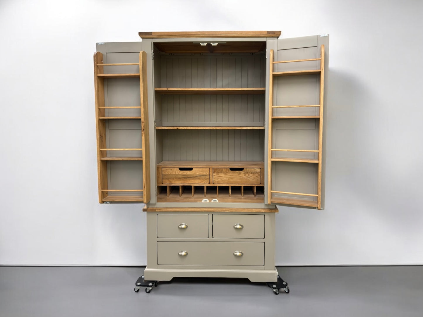 Oak Furnitureland Oak & Grey Painted Kitchen Larder St Ives Range RRP £1449