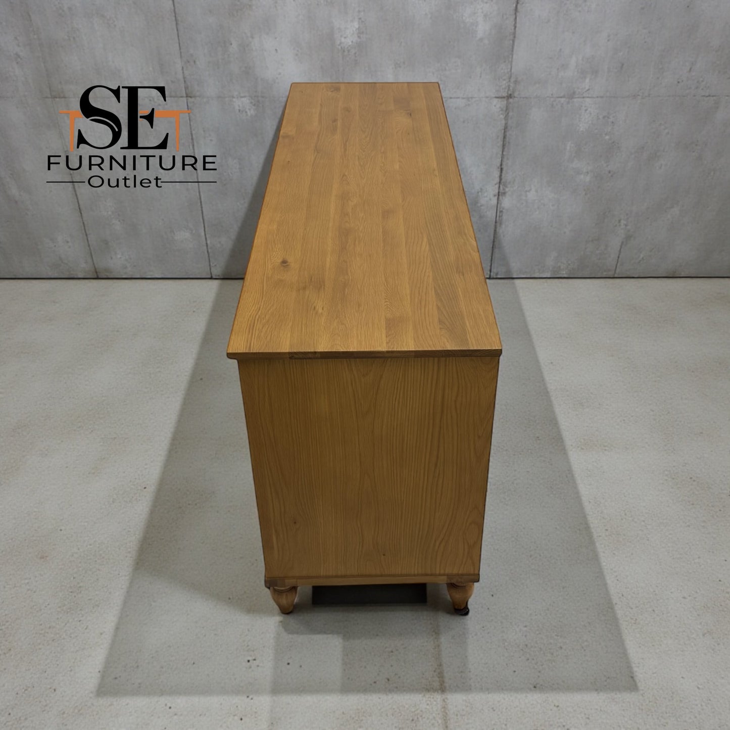 Solid Oak Top & Quality Oak Veneer Base 8 Drawer Wide Chest Elkstone Mellow Oak Range RRP £850