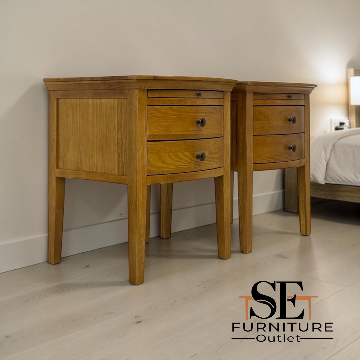 Set of 2 Solid Oak & Quality Oak Veneer Bedside Tables from the Winchcombe Oiled Oak Range RRP £658