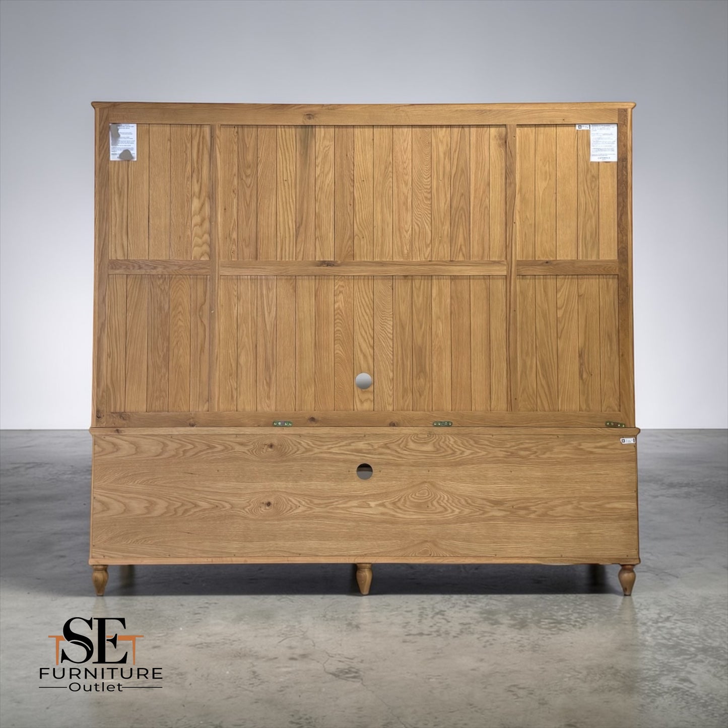 Solid Oak Tops, Frames & Oak Veneer TV & Media Storage Unit, Elkstone Mellow Oak Range £1999