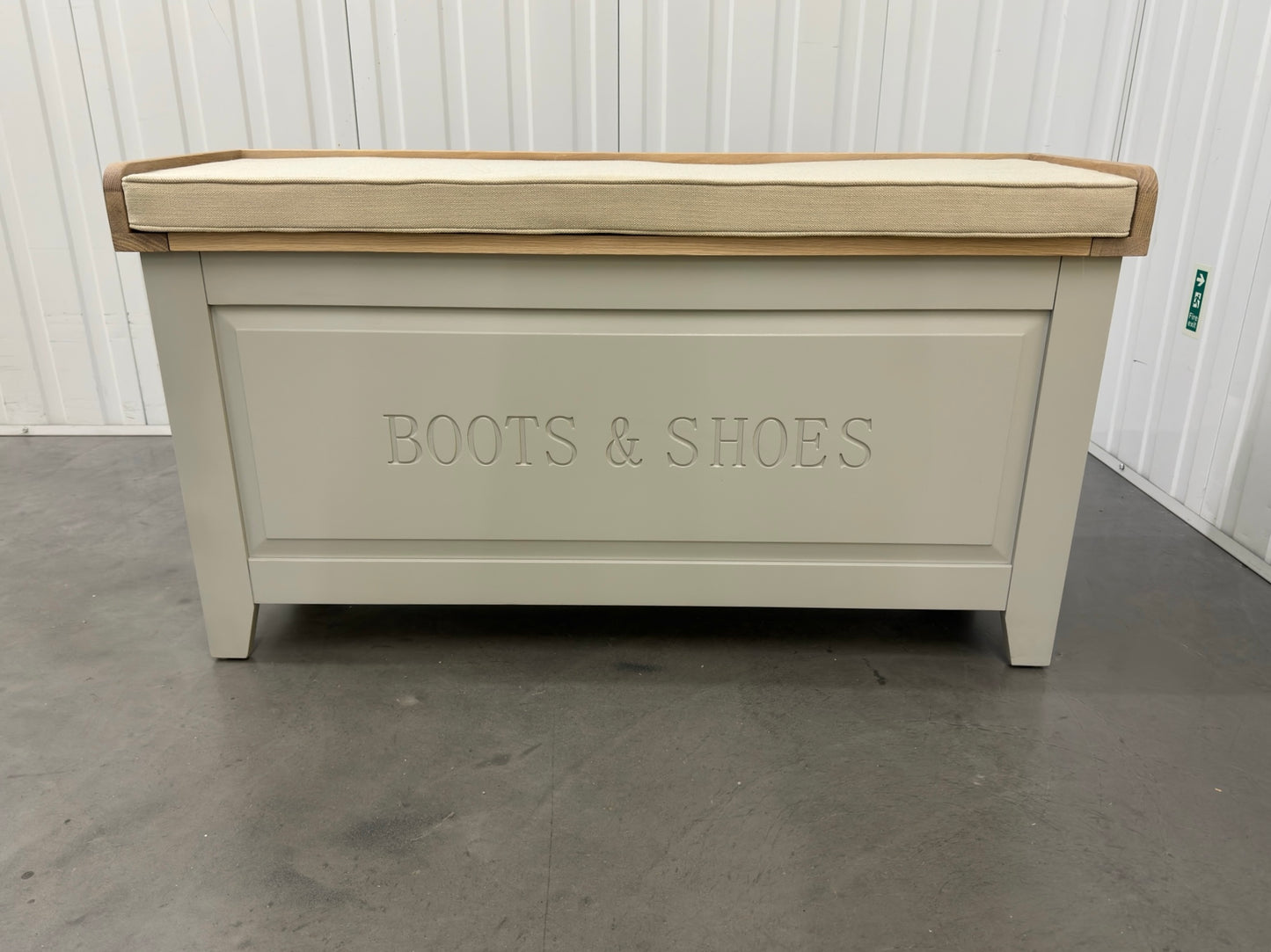 White Washed Oak Top & Grey Painted Shoe Storage & Bench with Cushion RRP £425