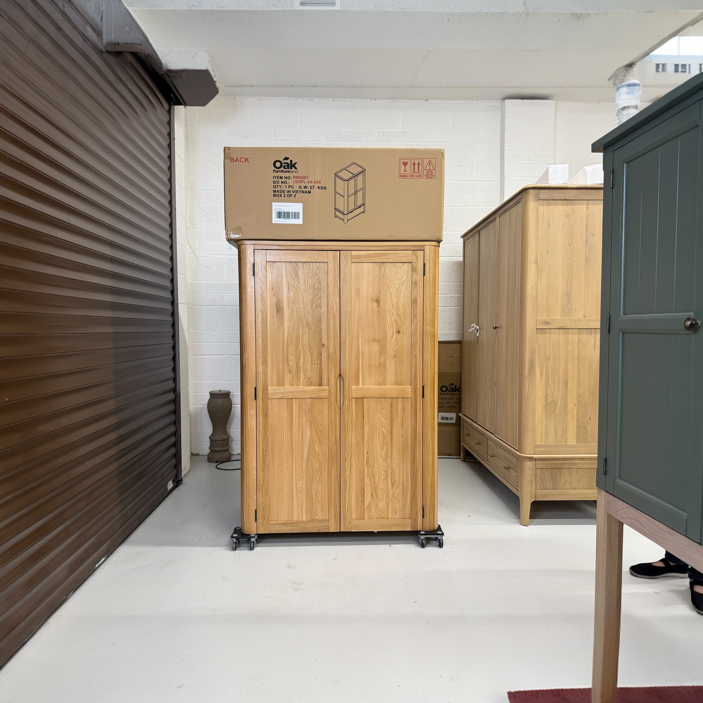 Natural Solid Oak Double Wardrobe Romsey Range From Oak Furnitureland RRP £939