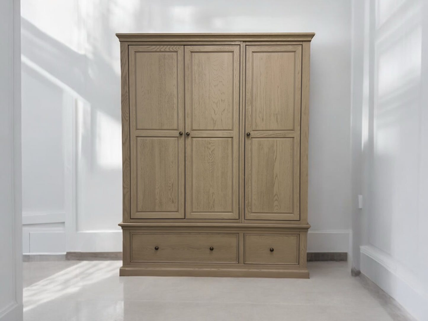 Oak Furnitureland Weathered Oak Triple Wardrobe with Tie Rack & Glass Mirror, Burleigh Range RRP £1649